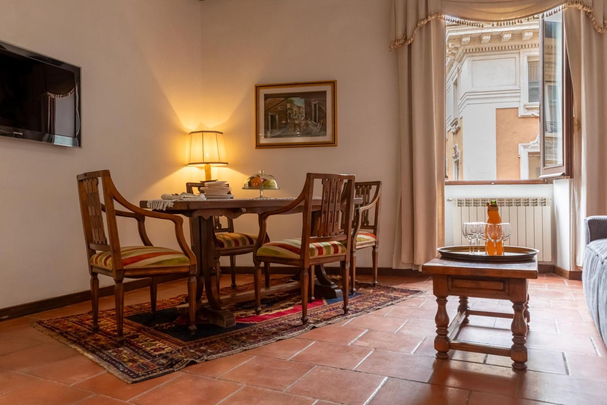 Chilling' Piazza Di Spagna Appartement *