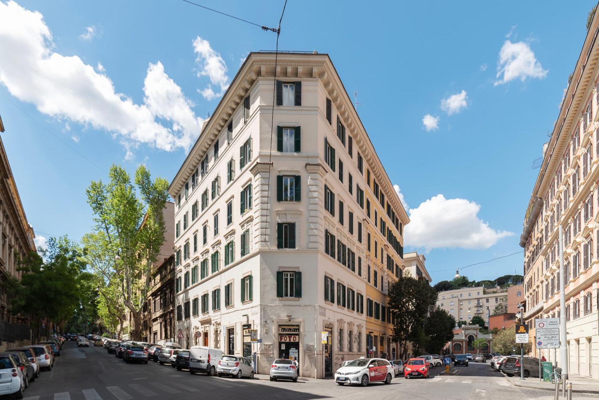 Apartment Casa Dandolo - Pretty Homes Rome