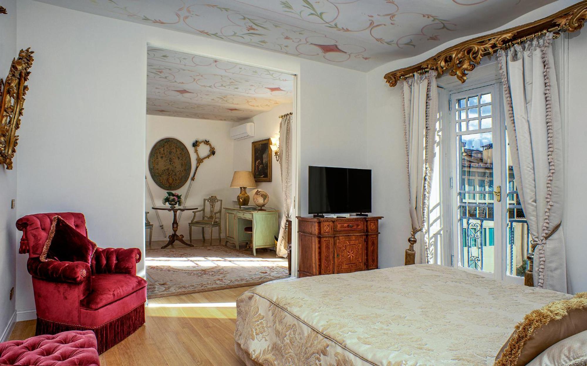 Residenza Ruspoli Bonaparte Bed & Breakfast
