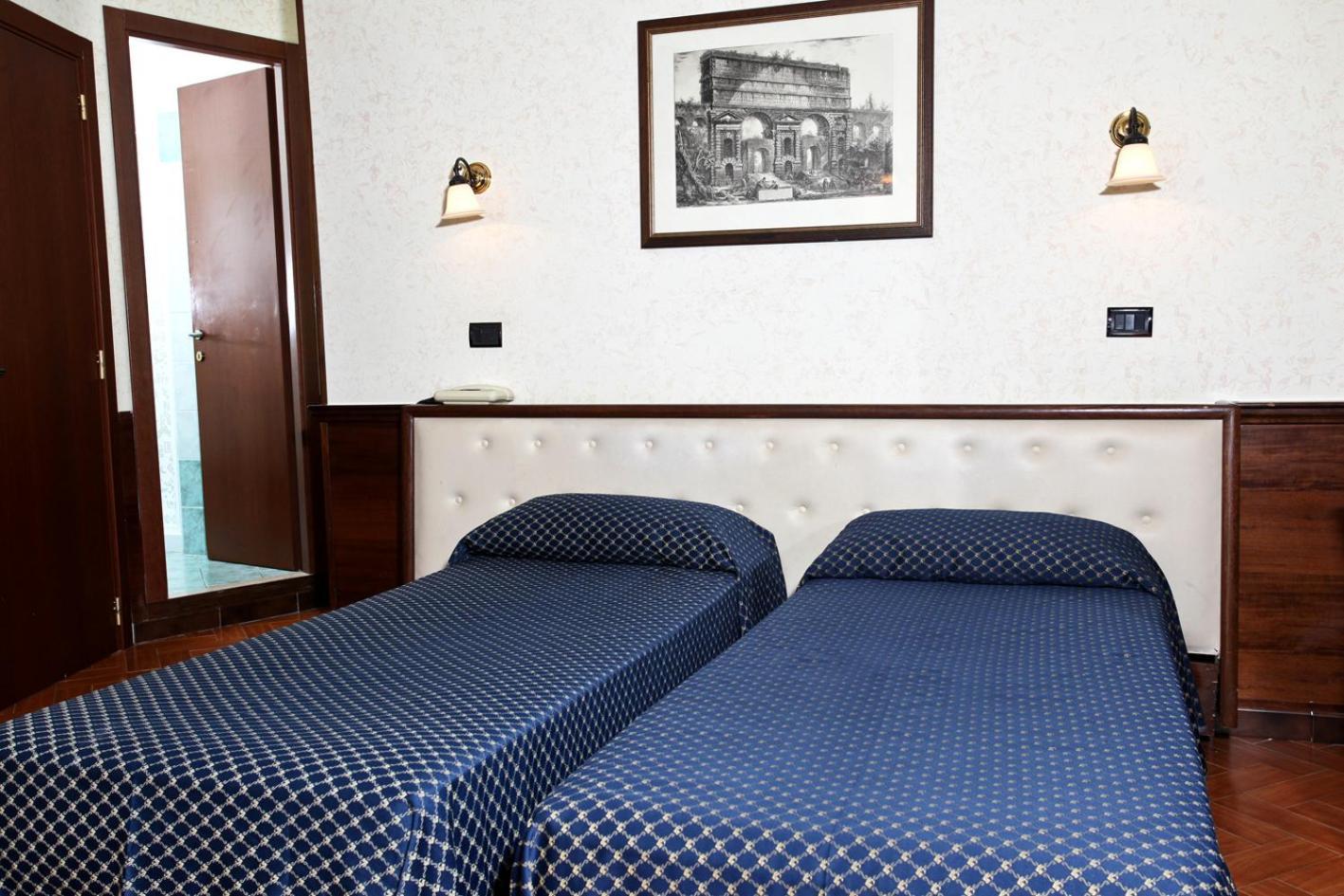 Nardizzi Americana Hotel Rome
