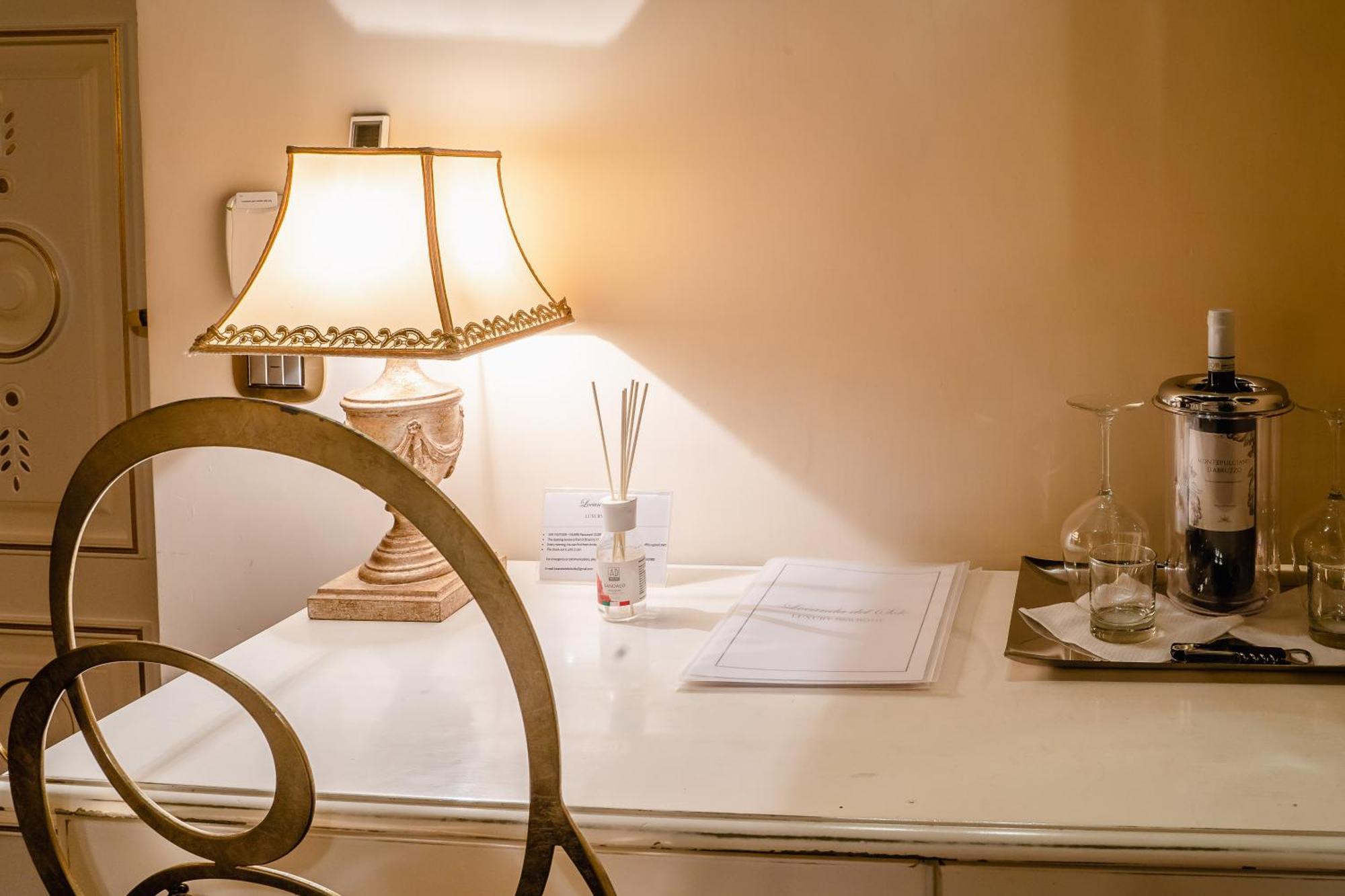 Guest house Del Sole-roma Piazza Di Spagna Ripetta 3*