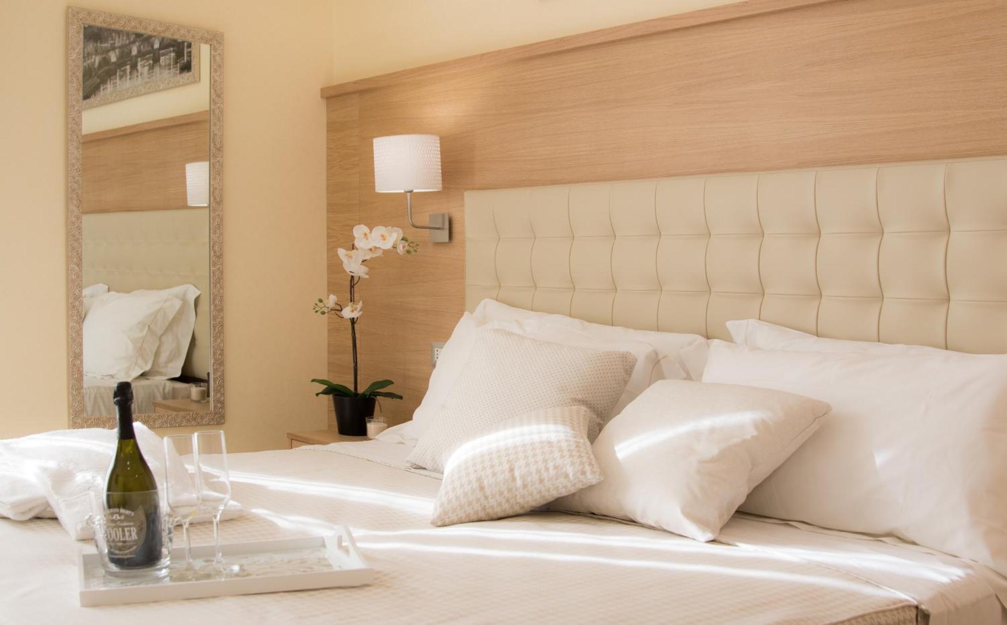 Esposizione Palace 2*