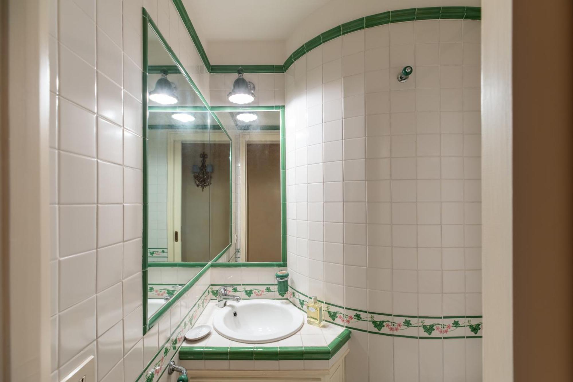 Iflat Classic Style In The Center Of Apartamento