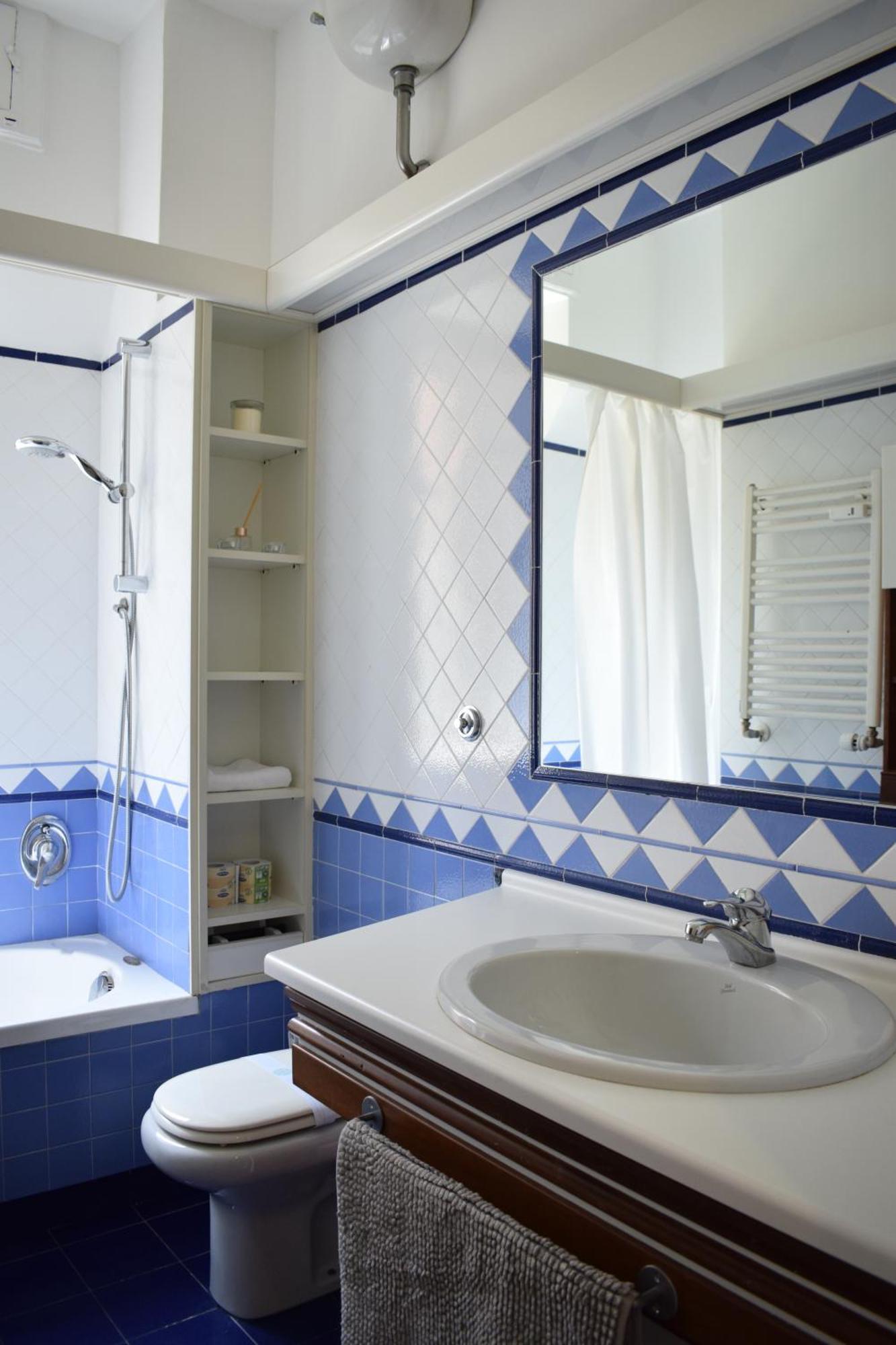 Mazzini Apartment *
