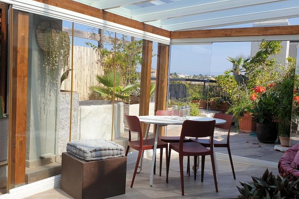 Penthouse Utopoli -porta Portese * Rome
