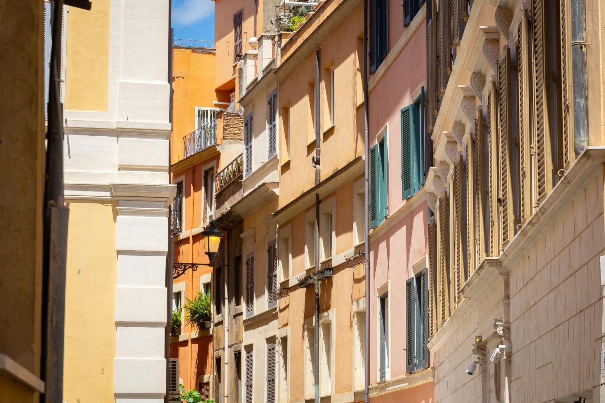 Luxury Trevi * Rome