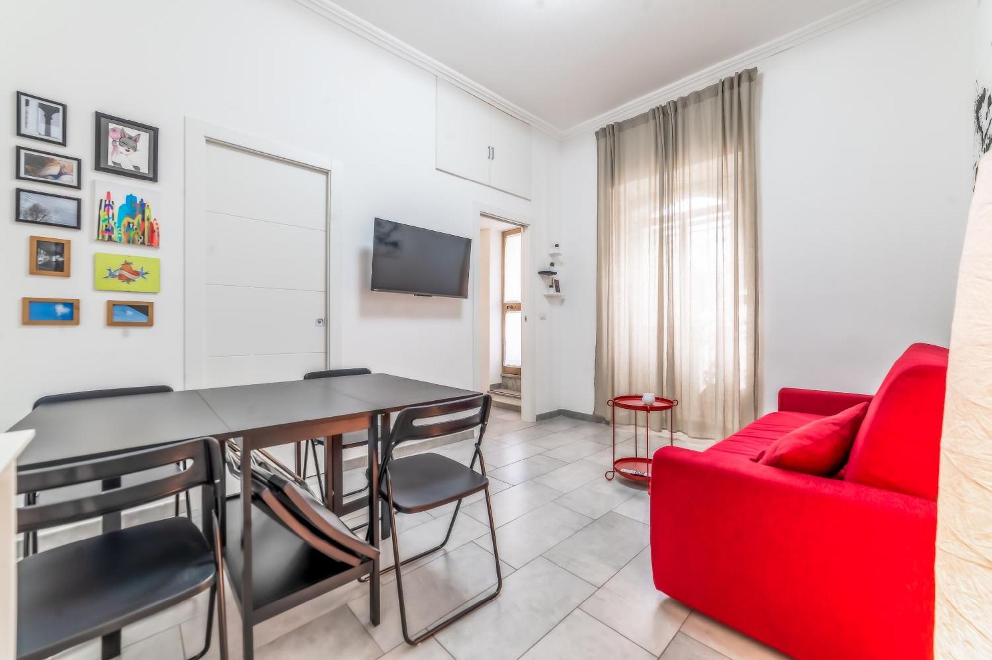 Stylish And Close To Metro *