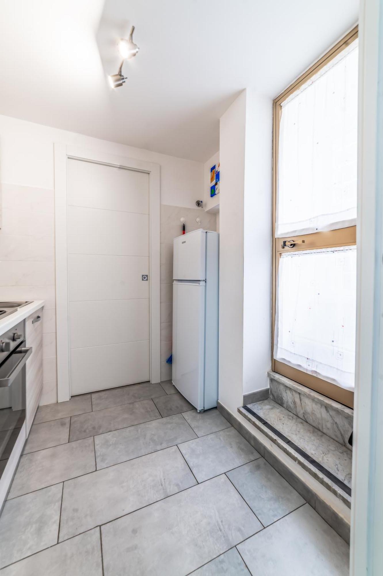 Apartment Stylish And Close To Metro Rome