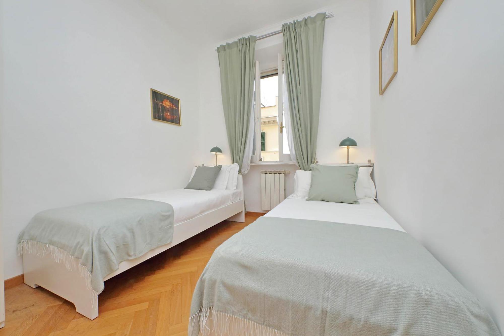 Appartamento Ych-comfortable 2 Bedrooms Flat Near Colosseum Roma
