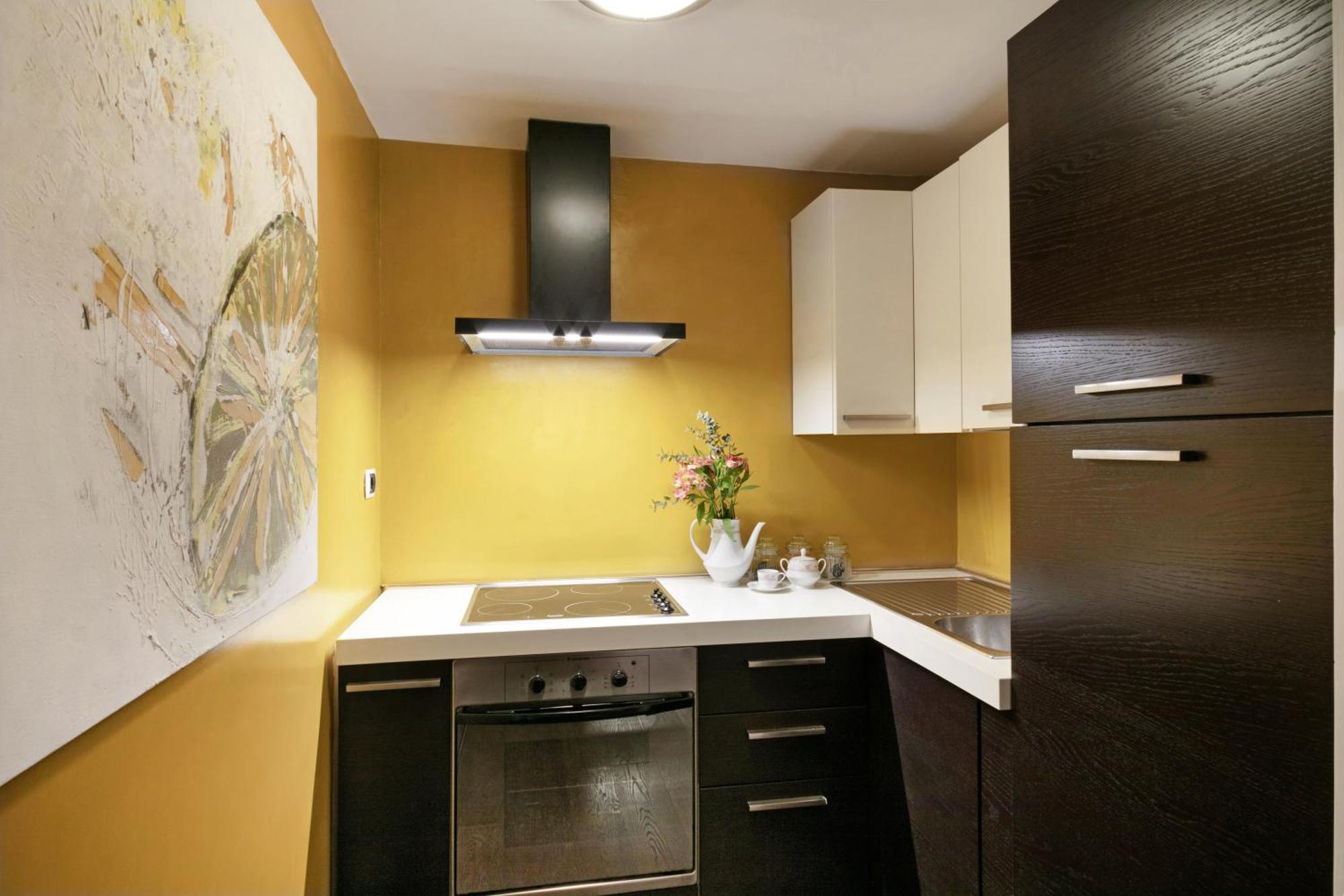Trasteverehome - Artists Loft With Private Parking In Trastevere Holiday home