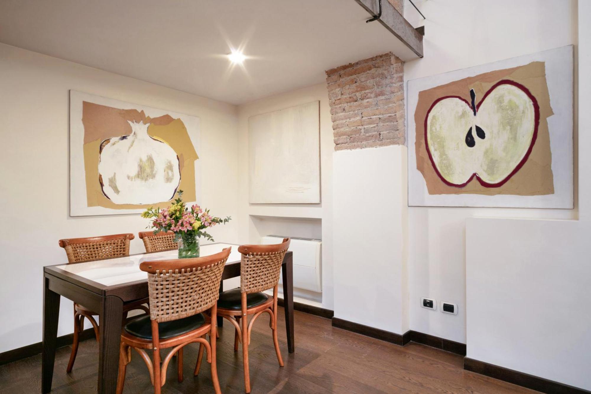 Trasteverehome - Artists Loft With Private Parking In Trastevere * Rome