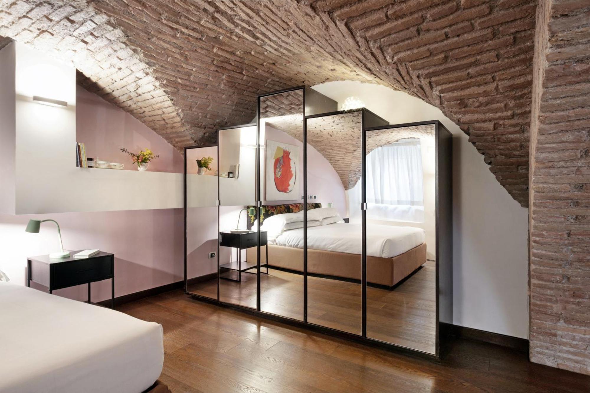 Trasteverehome - Artists Loft With Private Parking In Trastevere * Rome