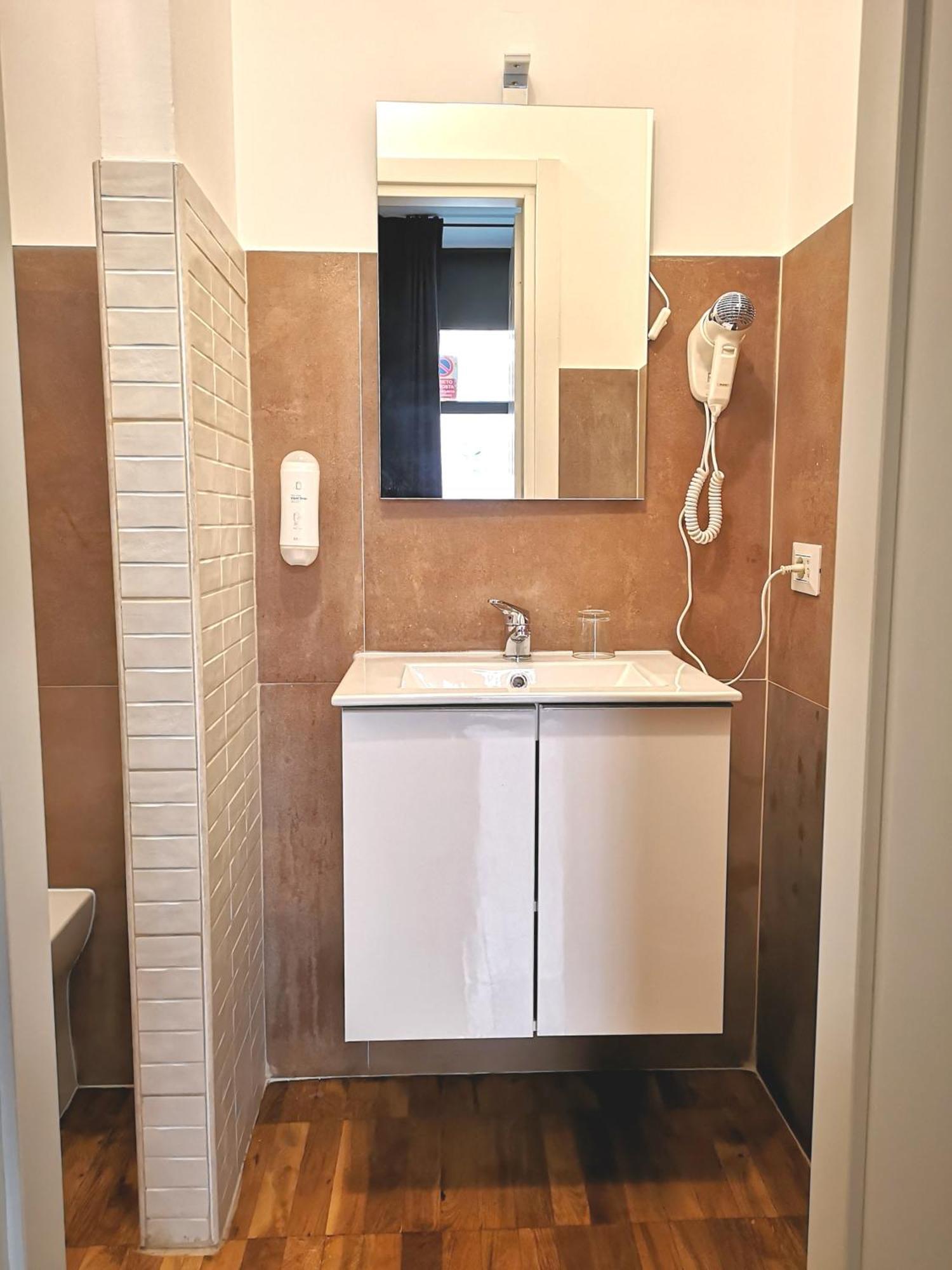 Trastevere Glasshouse Guest house 3*