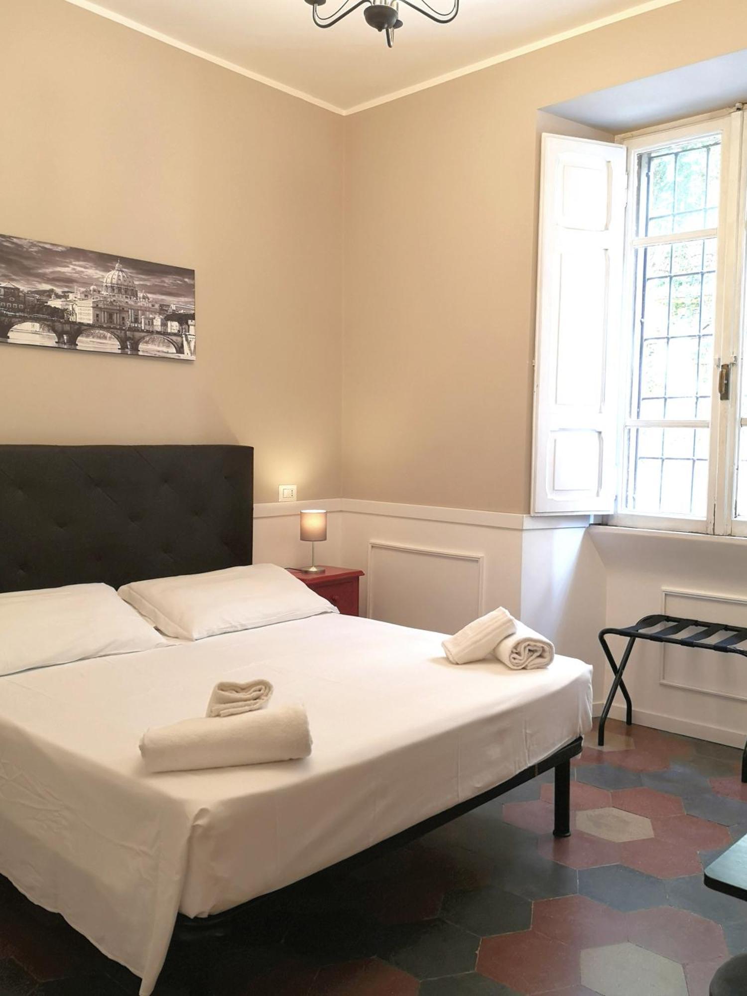 Trastevere Glasshouse Guest house 3*