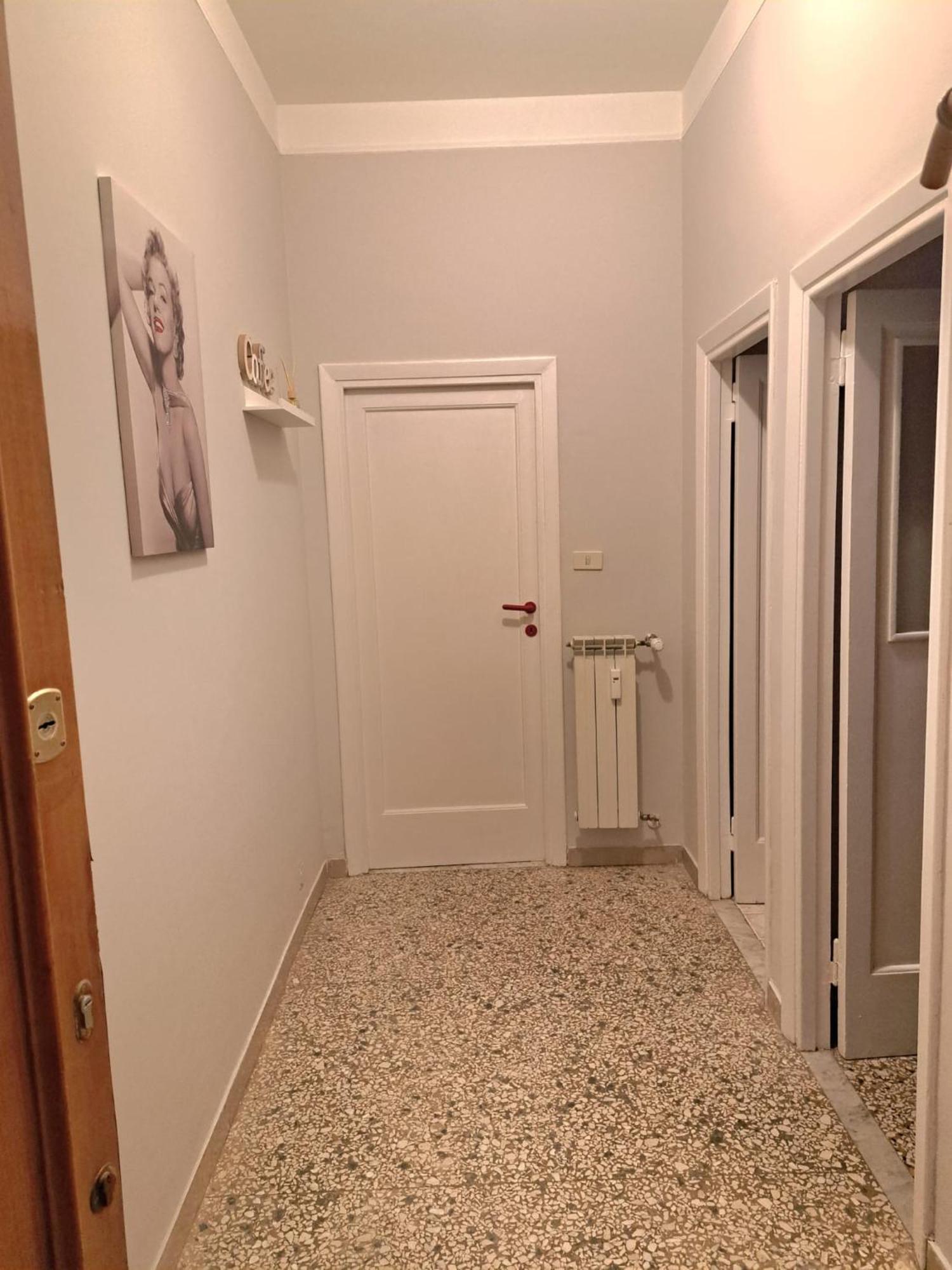 Bilocale In Via Degli Orti Variani Appartamento Roma