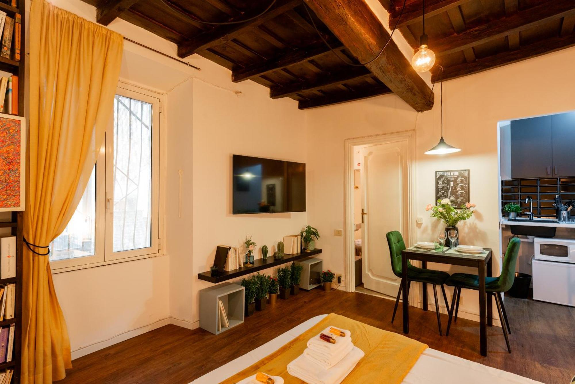 Apartment Campo De' Fiori *