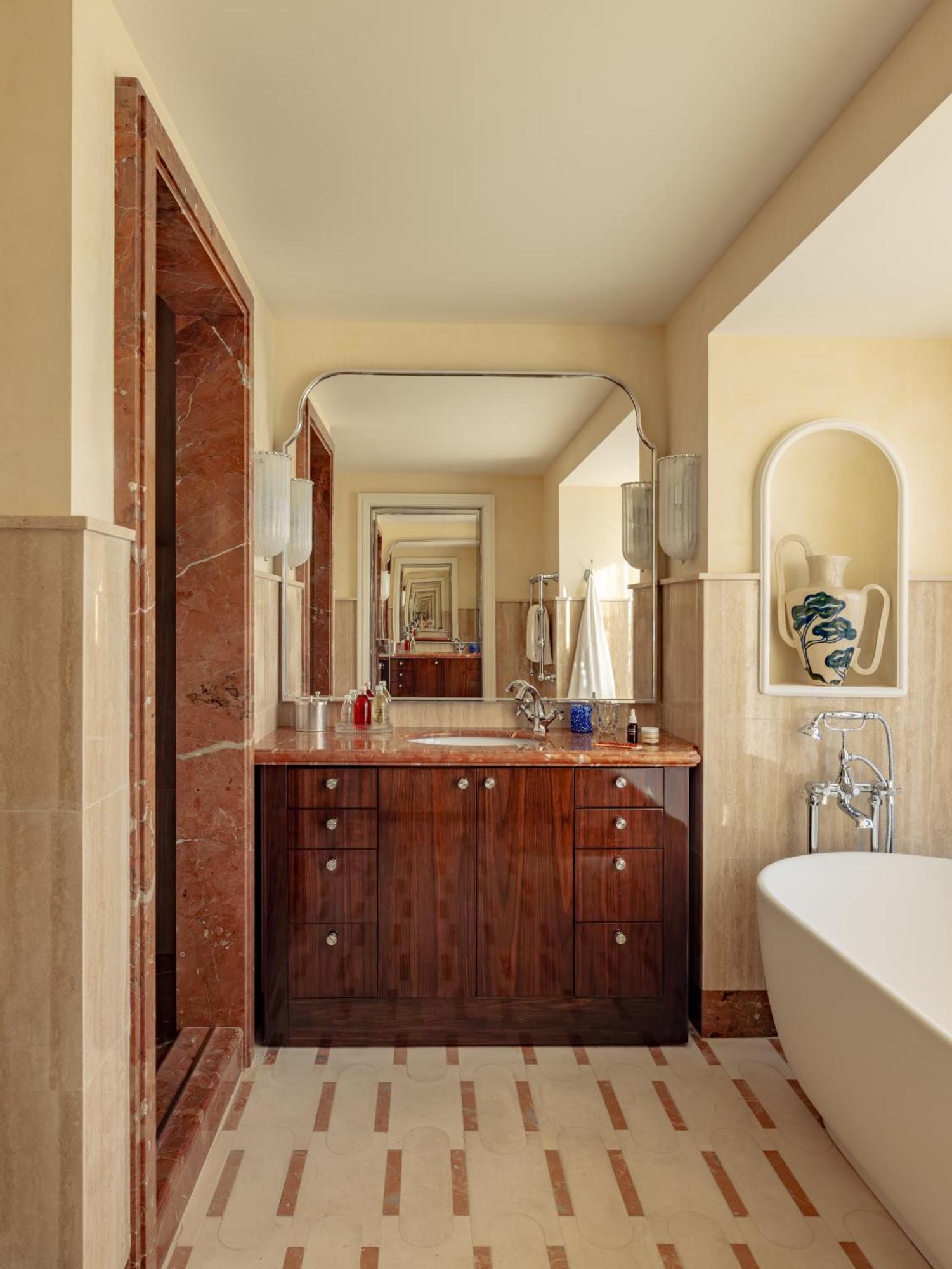 Casa Monti Hotel 5*