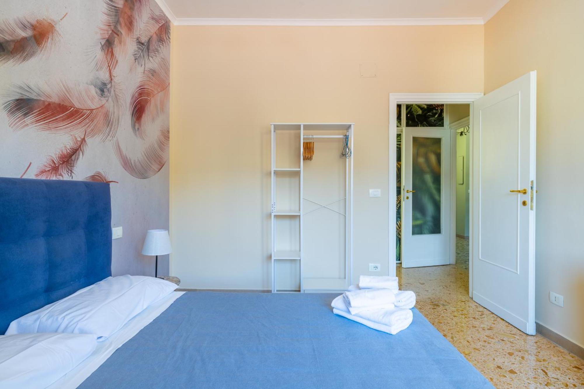 Casa Preziosa In Metro Piramide Apartment Rome