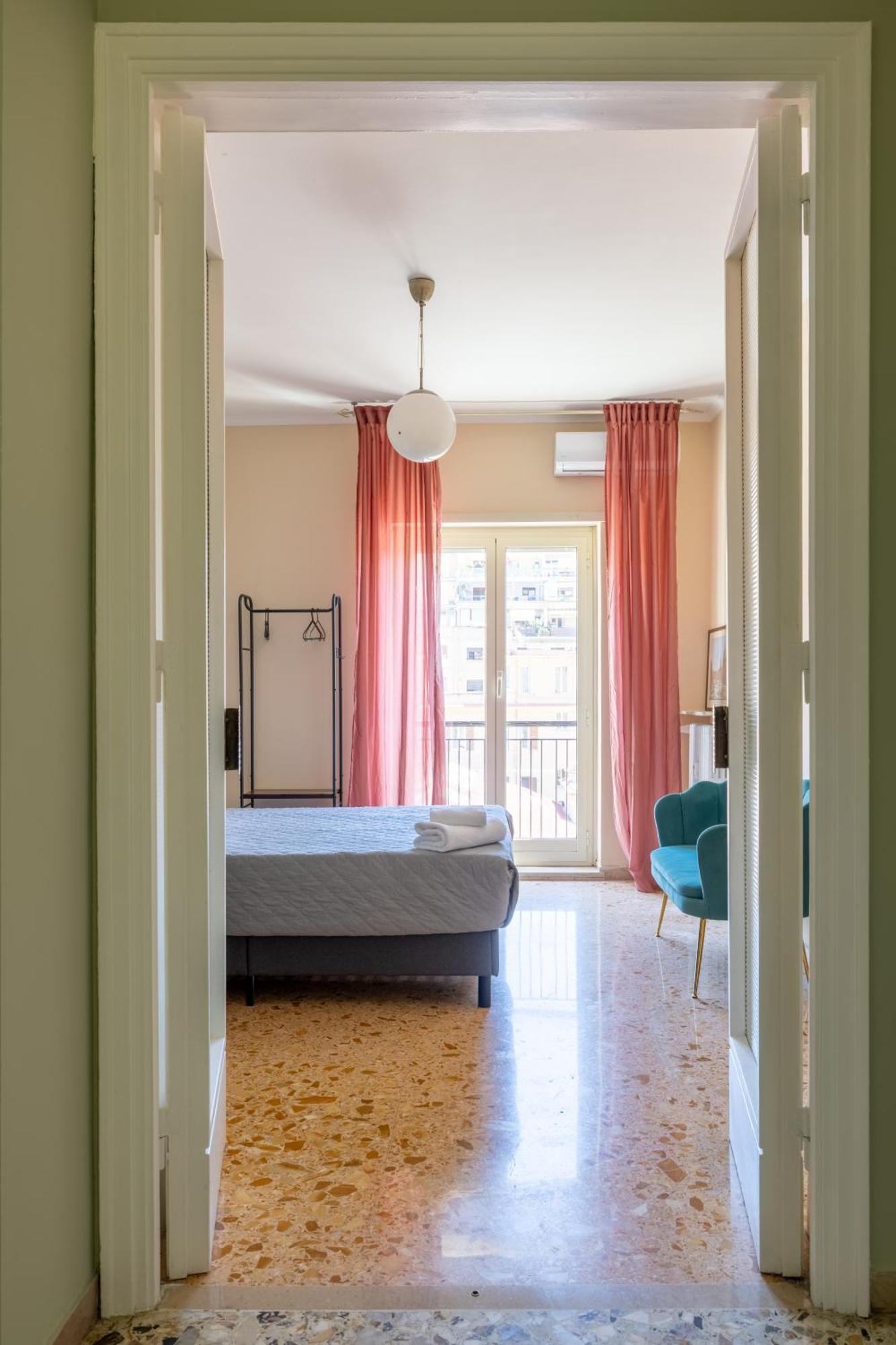 Casa Preziosa In Metro Piramide *