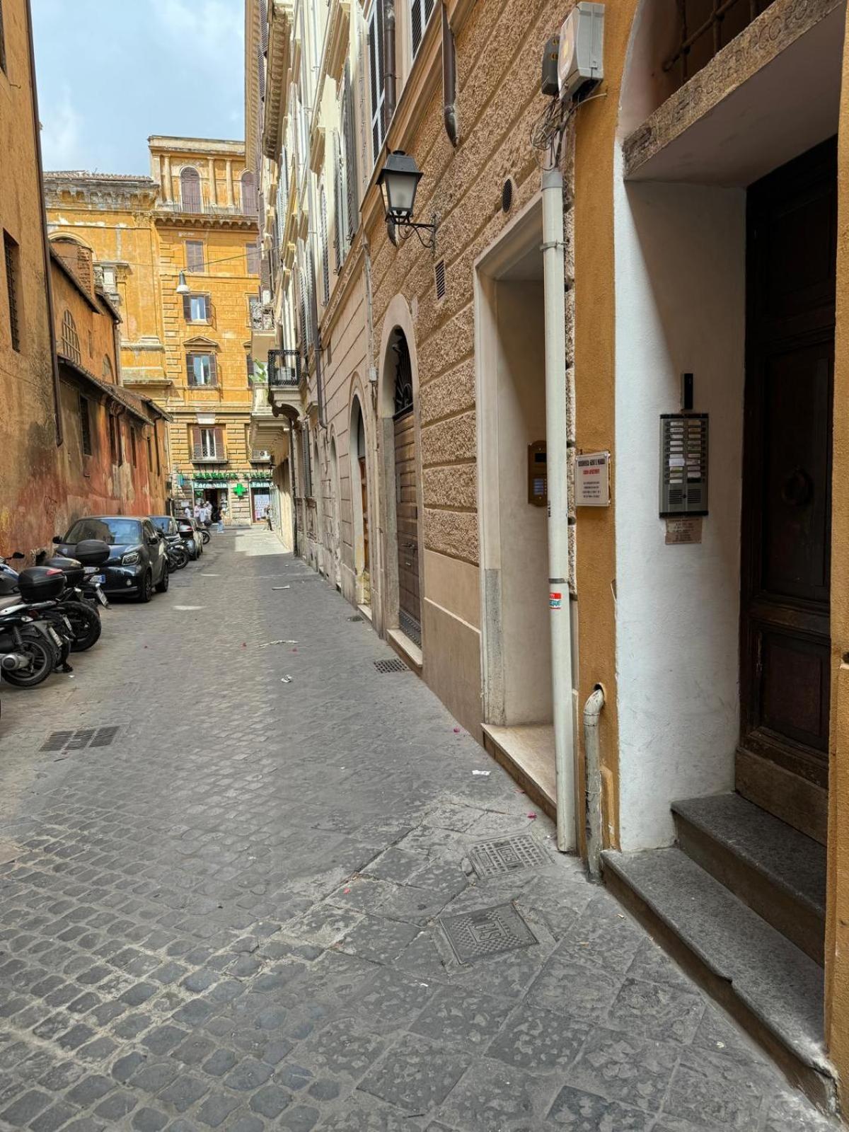 Mb Corso * Roma