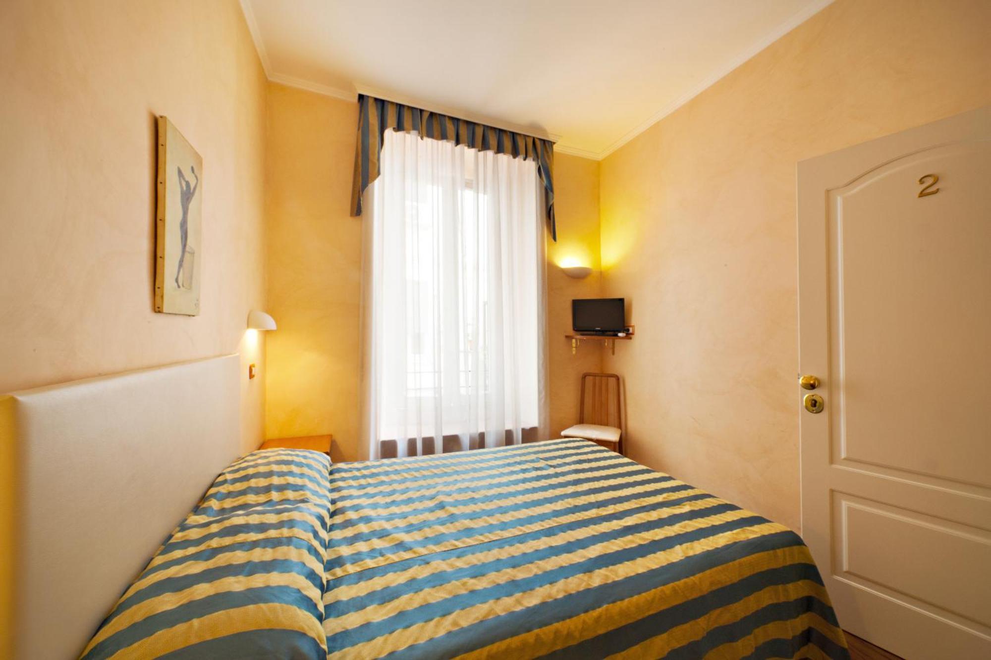 Ottaviano Vatican Luxury Bed & Breakfast Rome