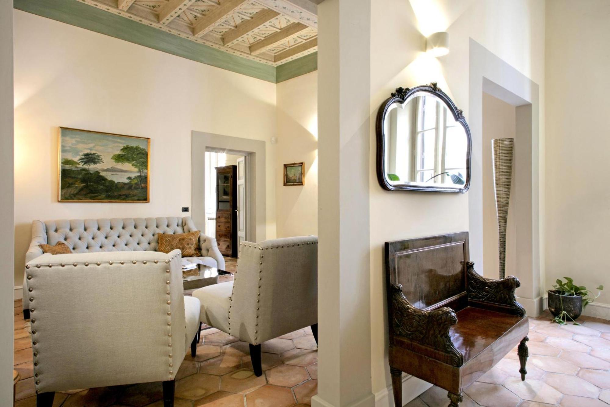 Trevi Luxury *