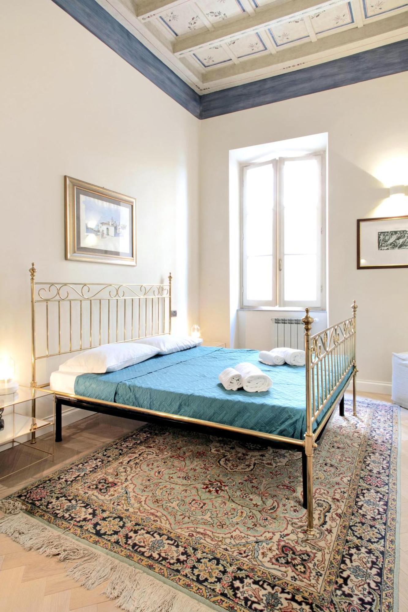 Trevi Luxury Apartment *