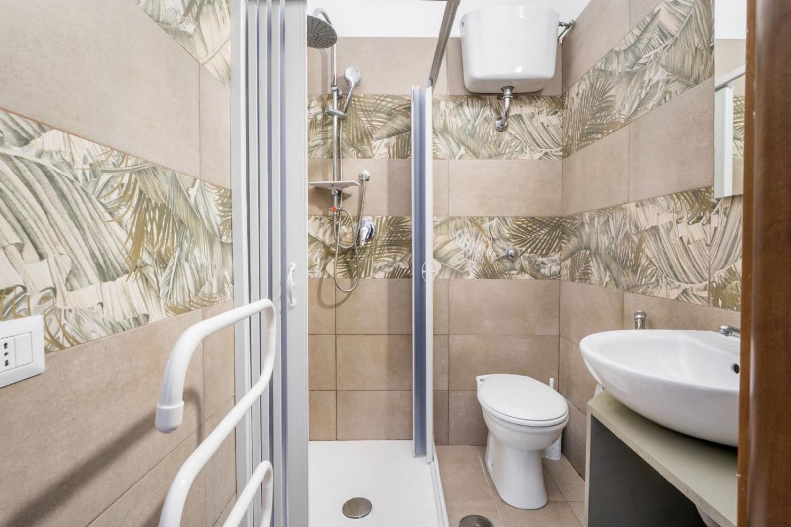 Guest house Piramide Rome