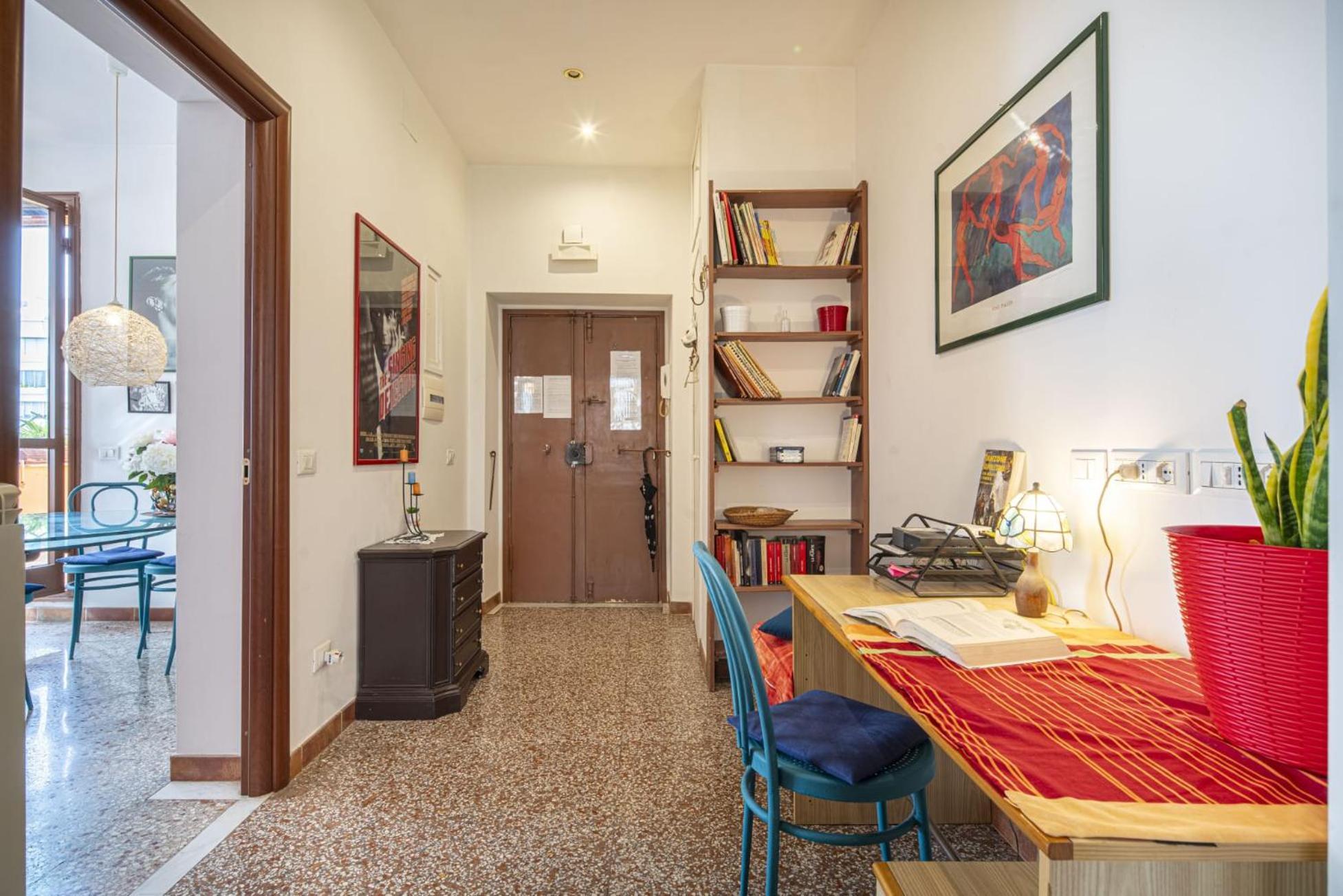 Carola's Terrace / La Terrazza Di Carola