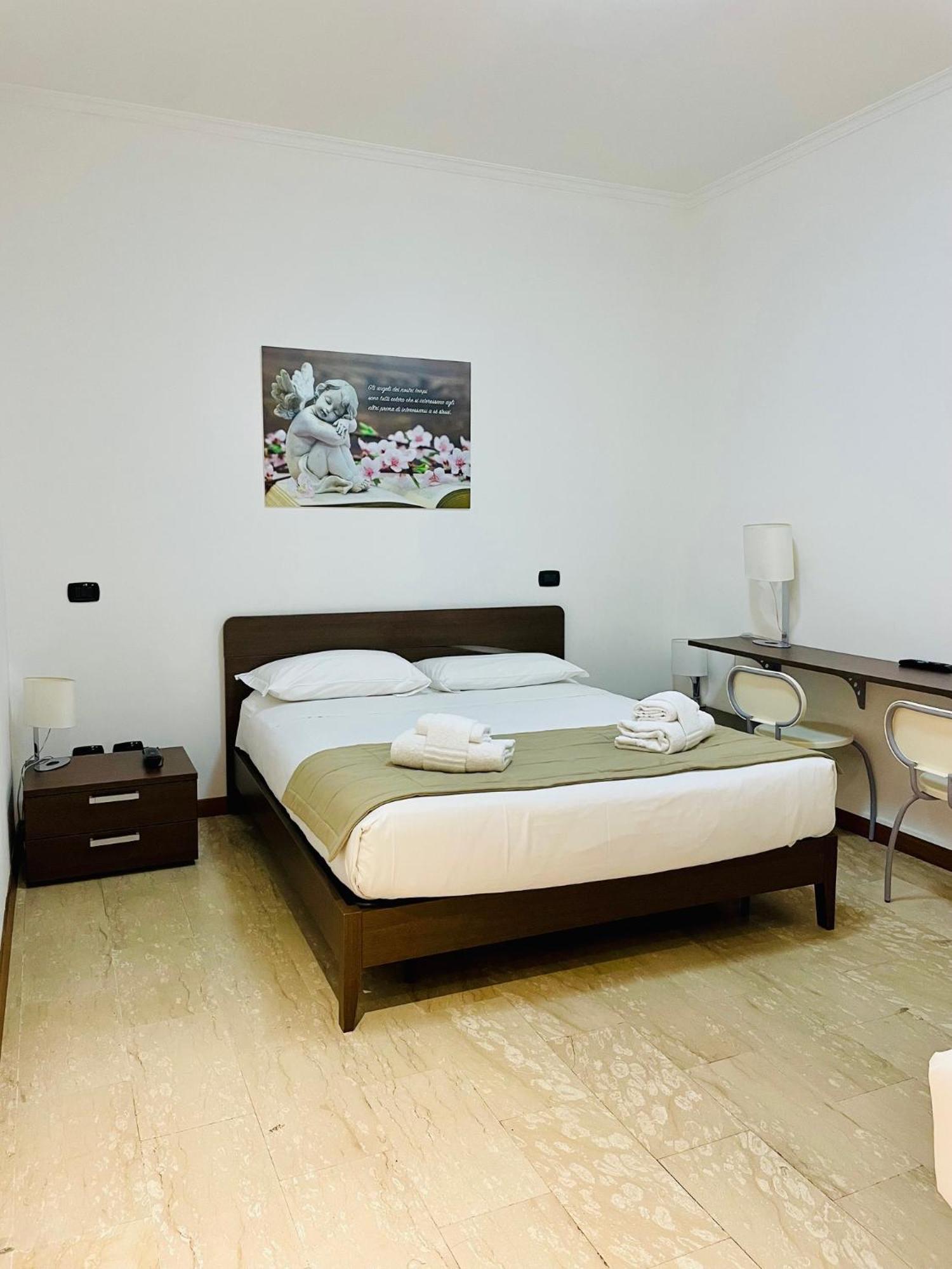 Casa Per Ferie Santa Maria Alle Fornaci 3*