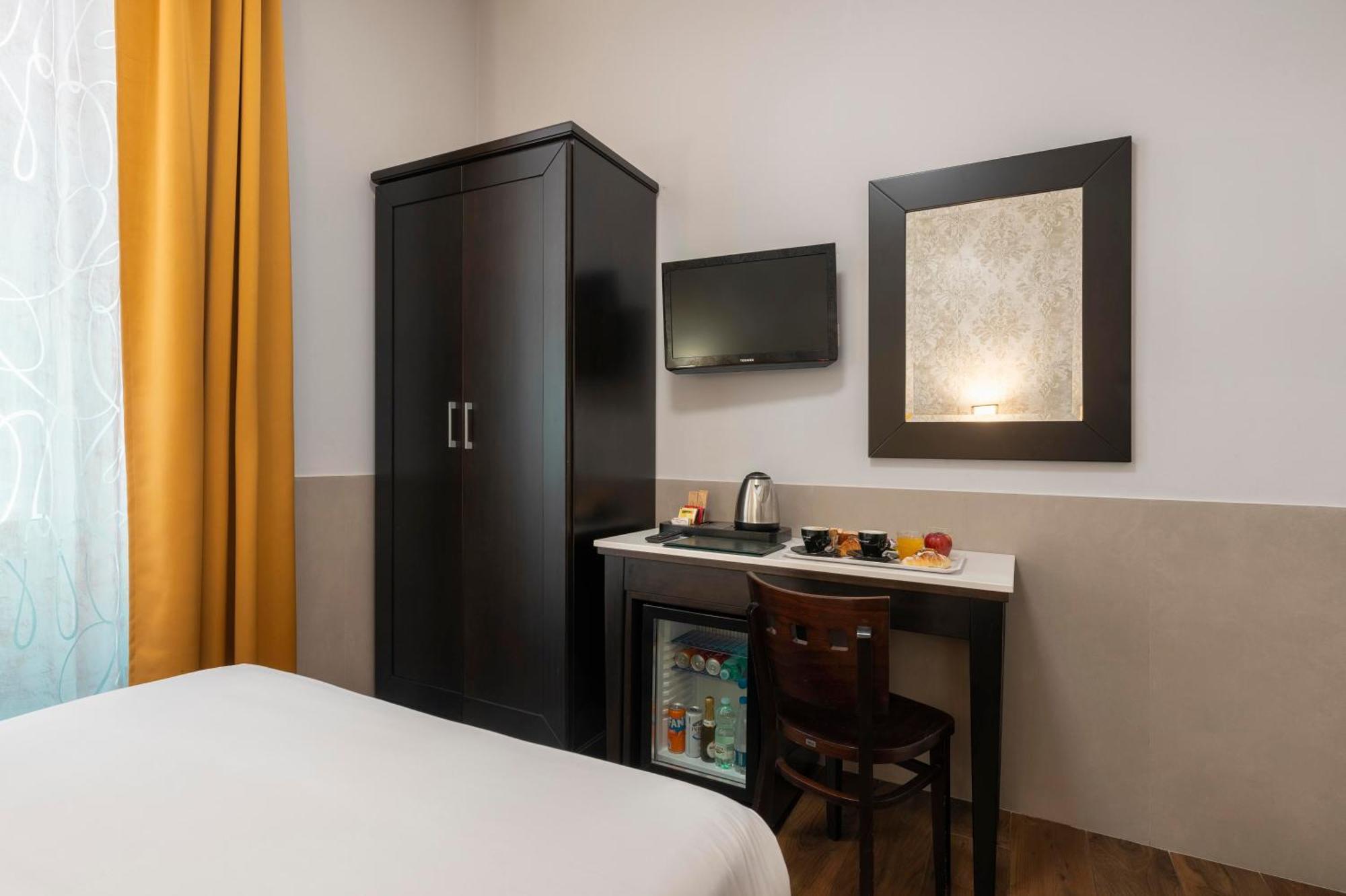 Virgilio Hotel 3*