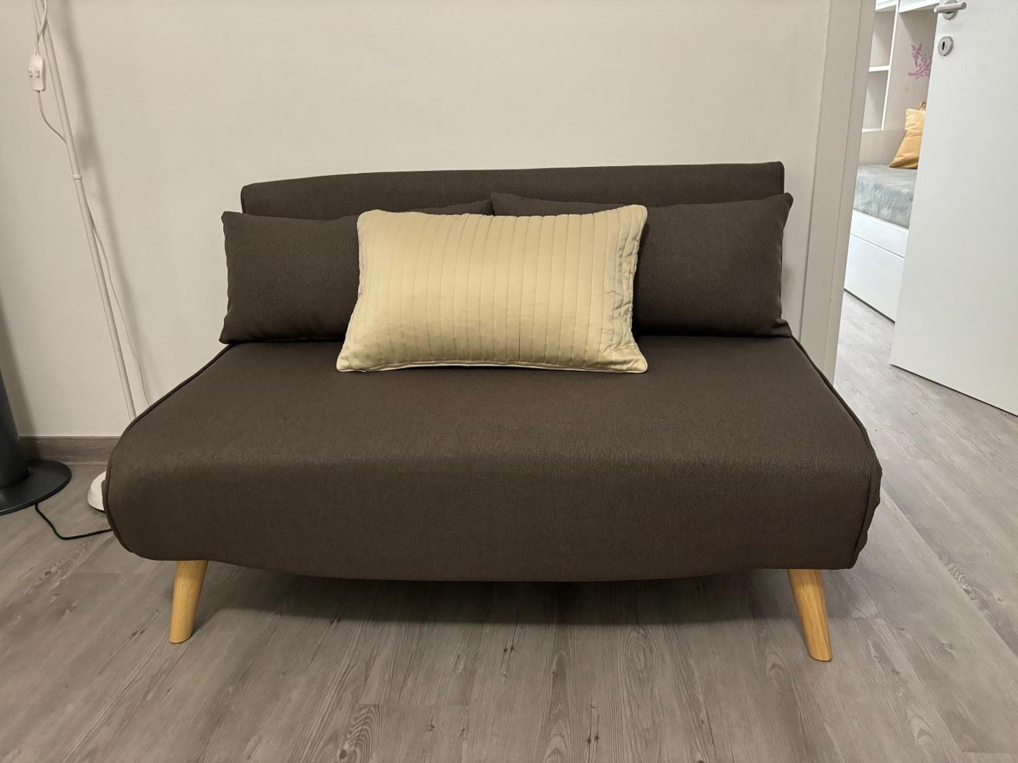 Erre Apartment *