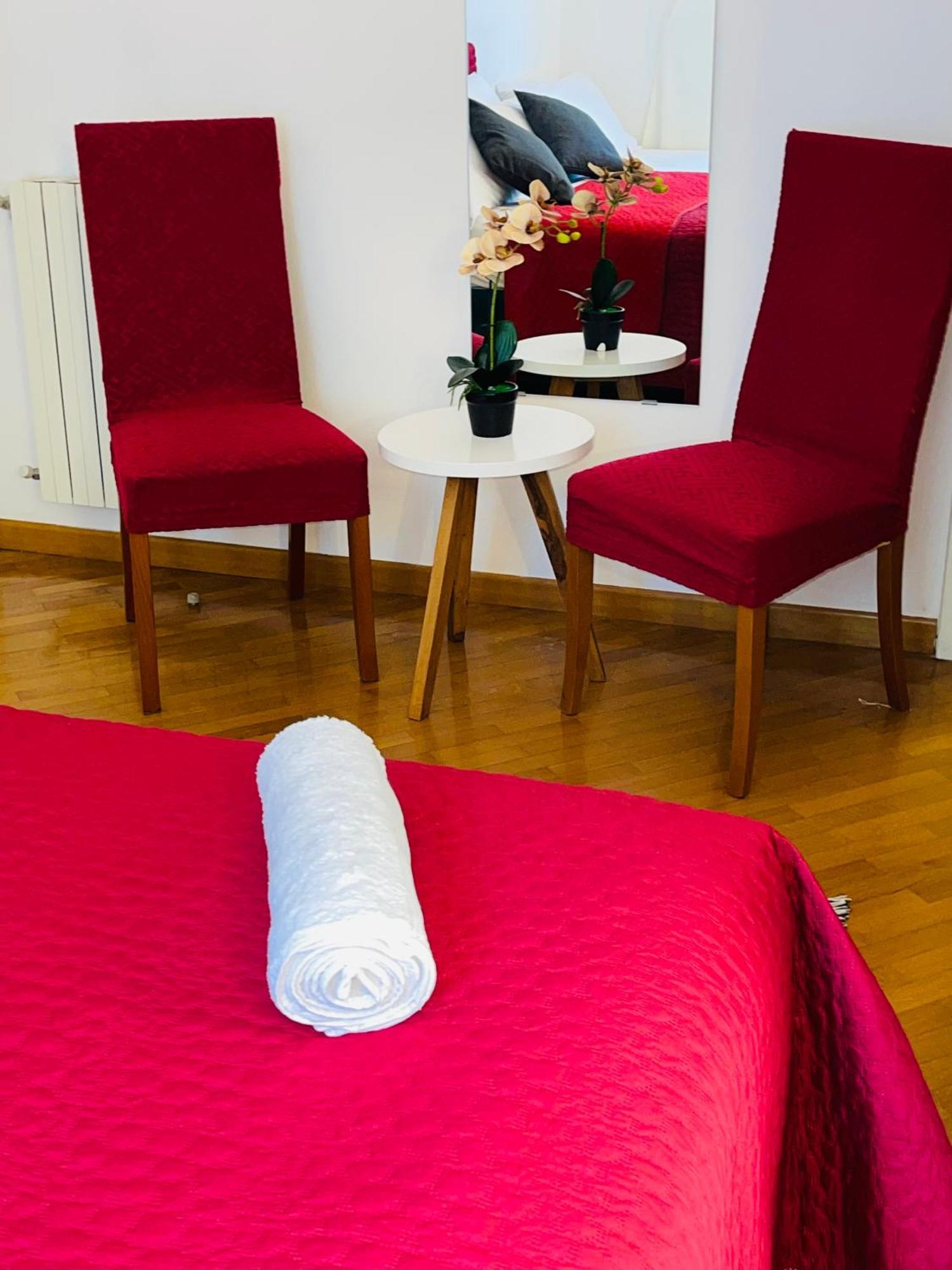 Apartamento Holiday Colosseum *
