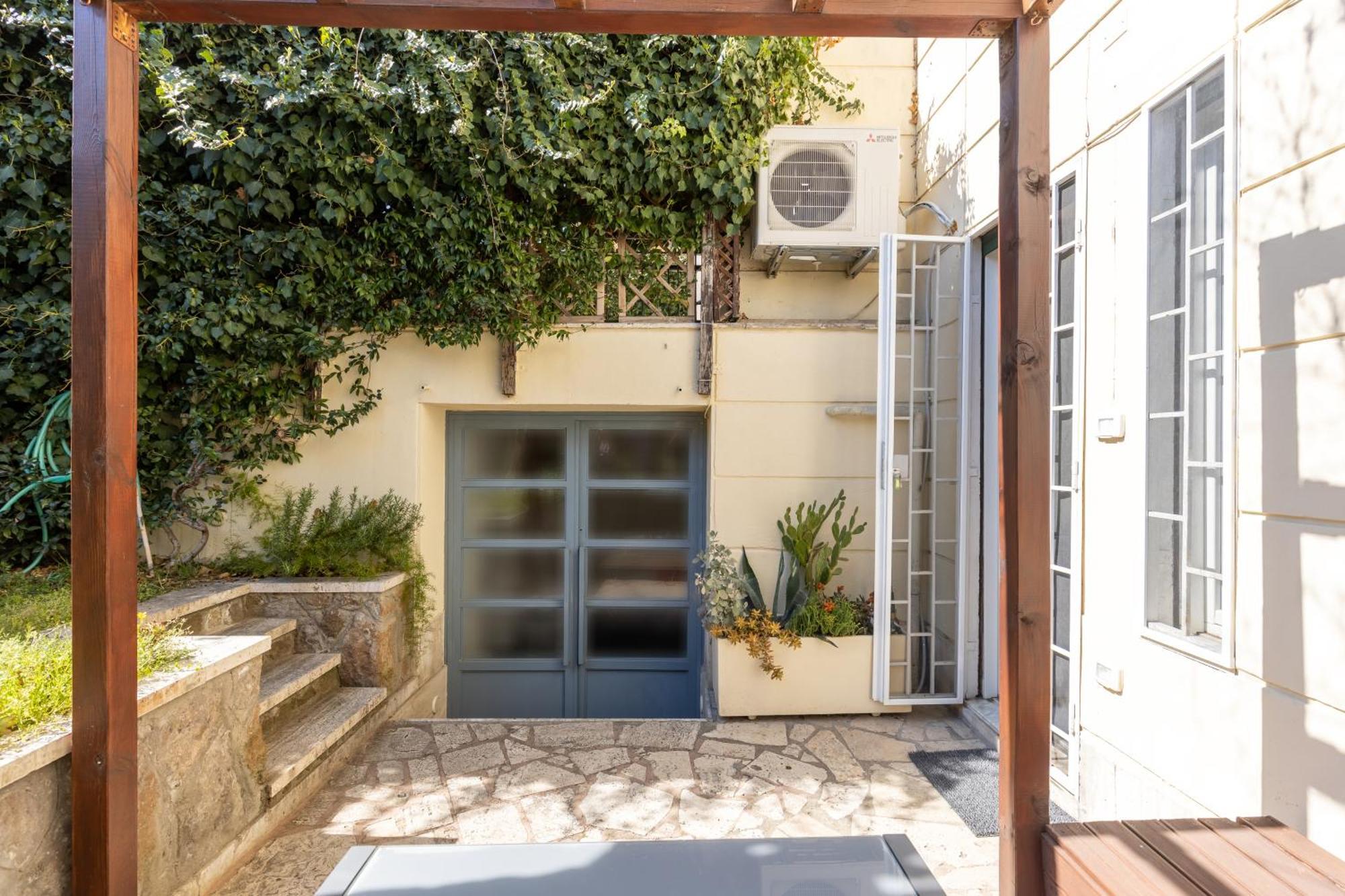 The Architect's Place Apartment