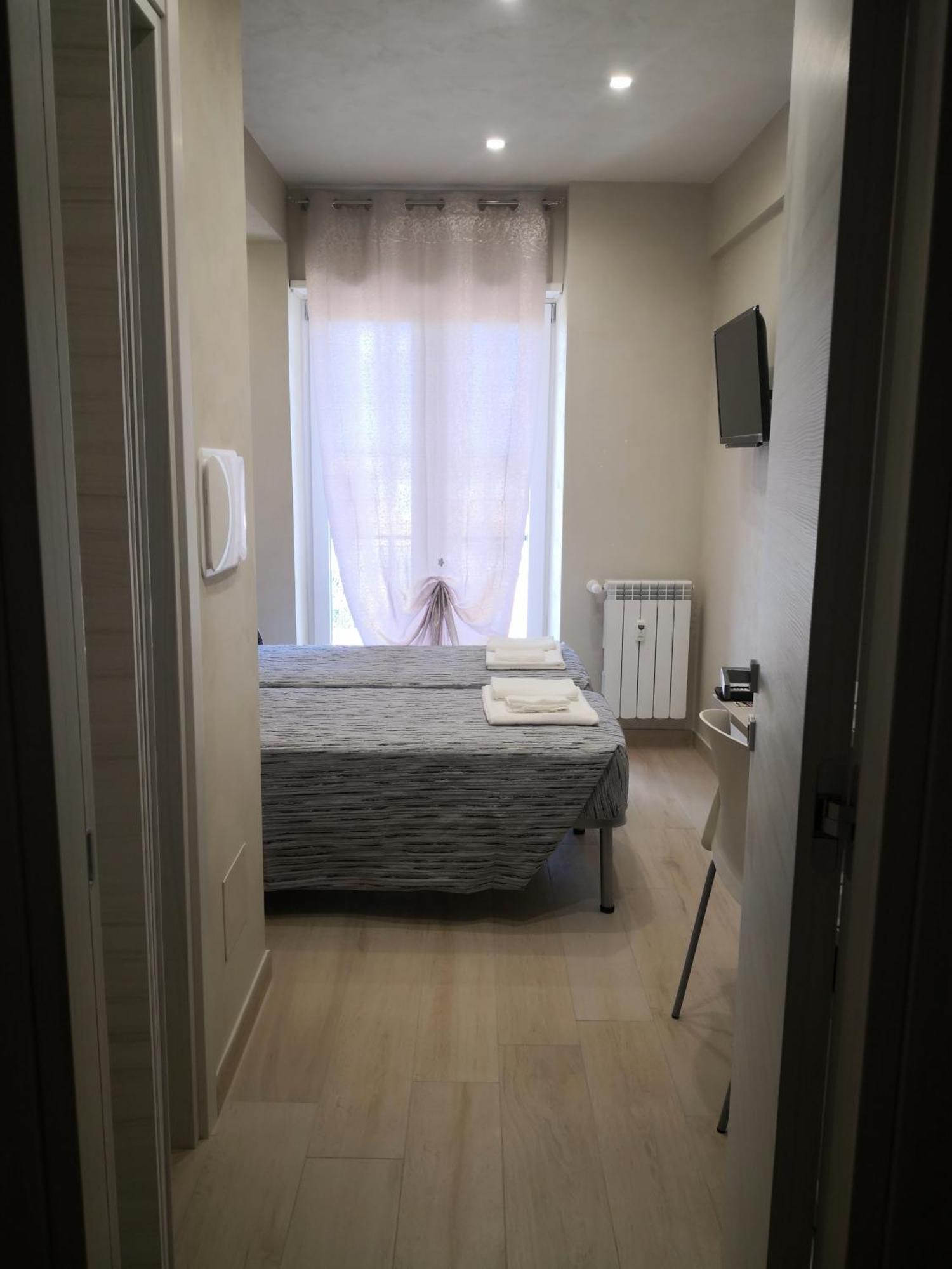 Homestay Gida Metro B Monti Tiburtini *