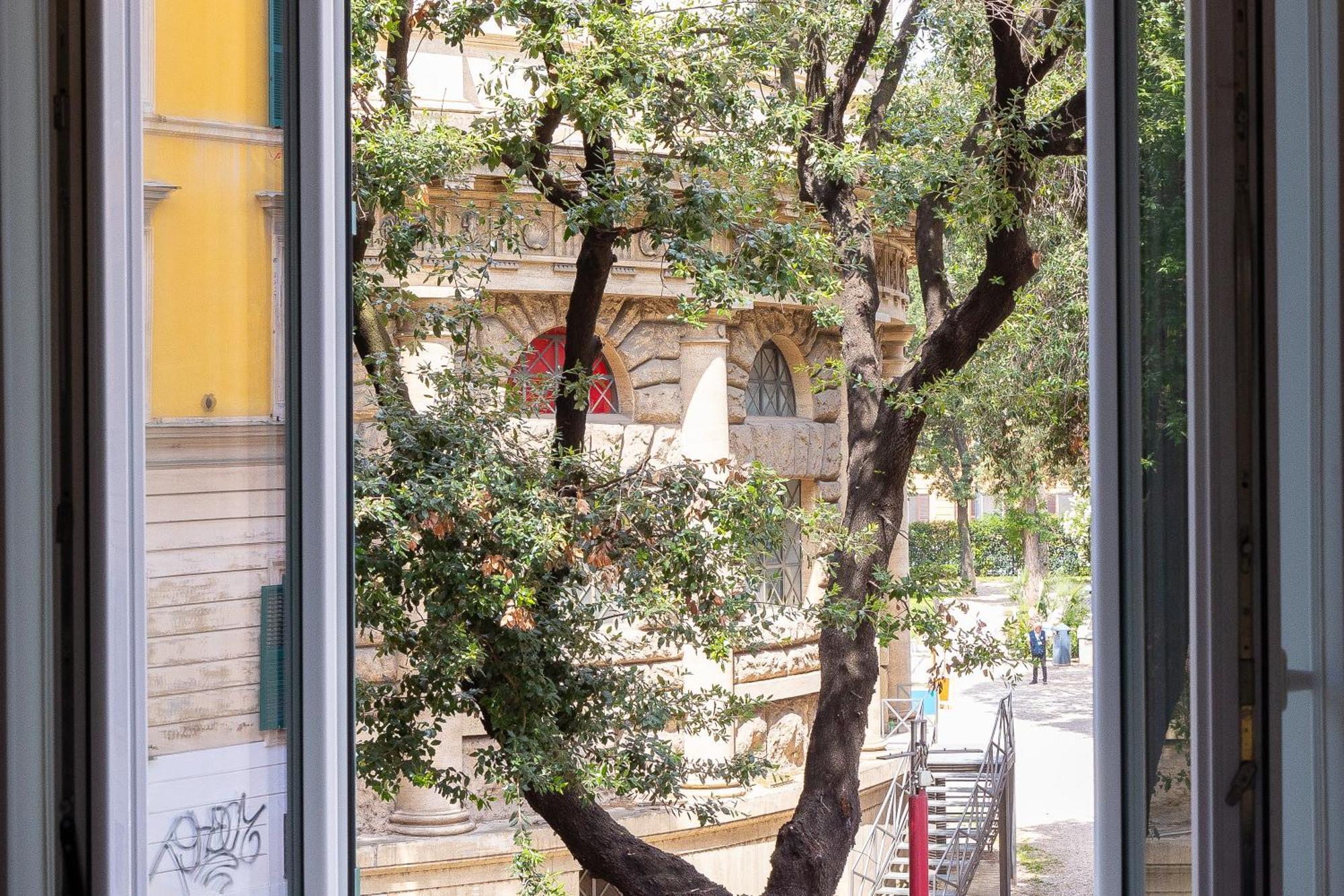 Guest house Iron Cityaus Termini Rome