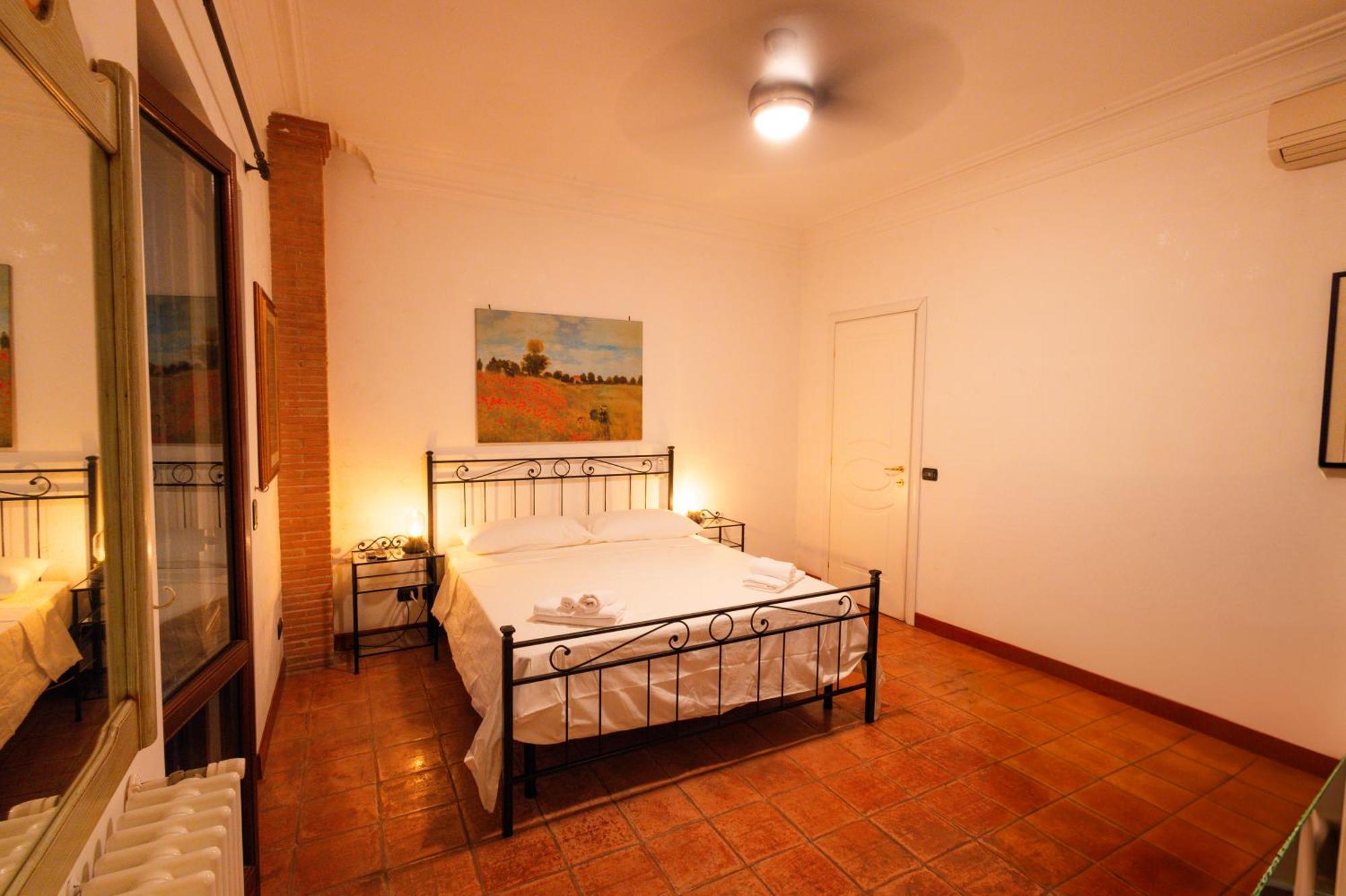 Guest house Aureliana With Pool Near San Peter Rome