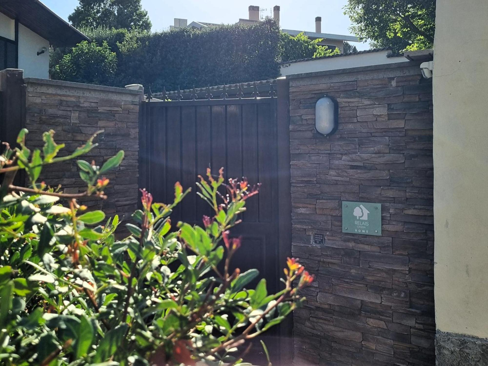 Vakantiehuis Relais Cassia - Parking, Wi-fi & Barbecue Rome