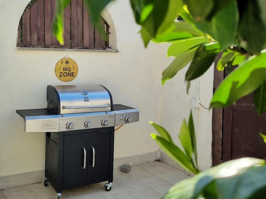 Relais Cassia - Parking, Wi-fi & Barbecue Rome