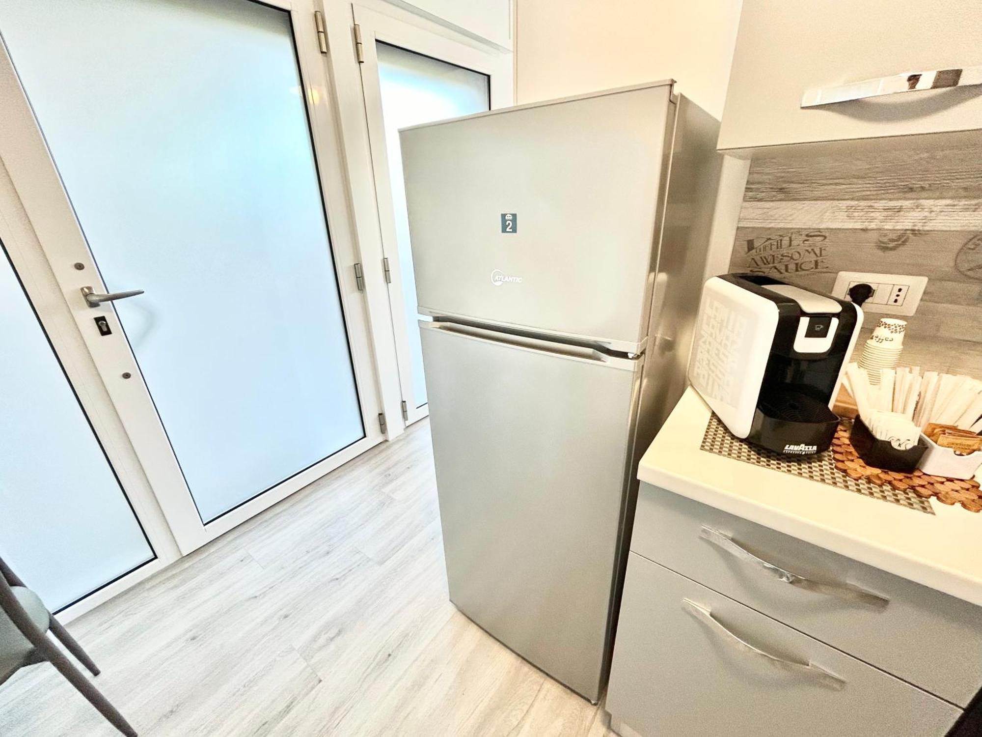 Un Letto Ideale Eur Guest house *