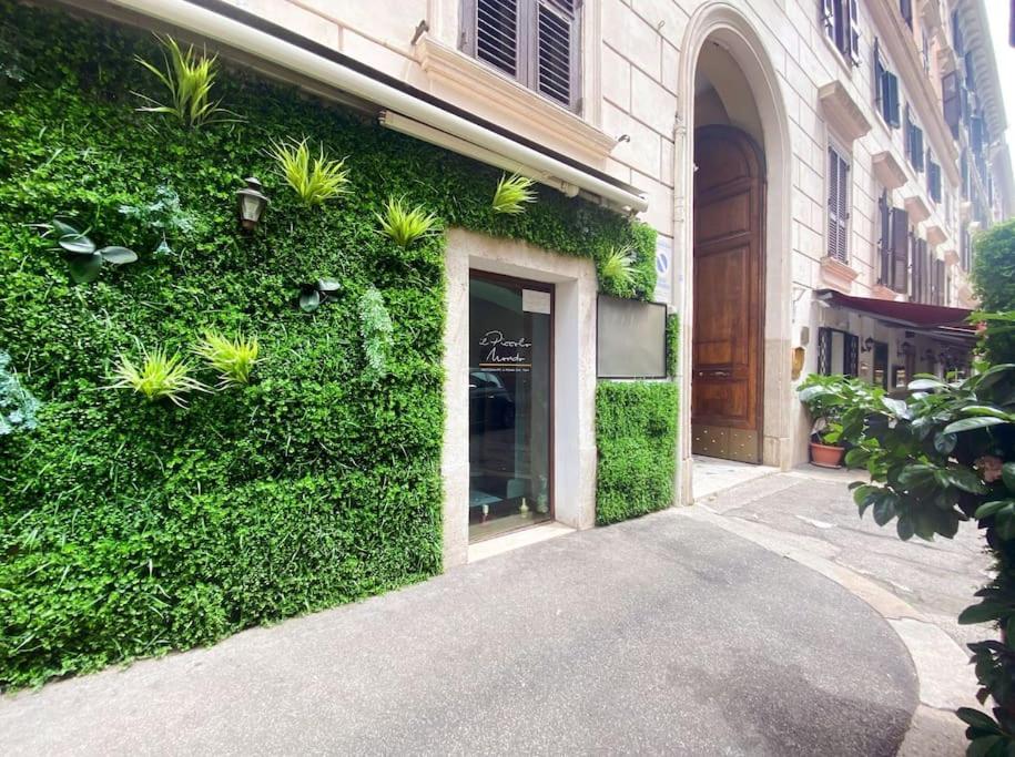 Via Veneto - Domus Juliae * Rome