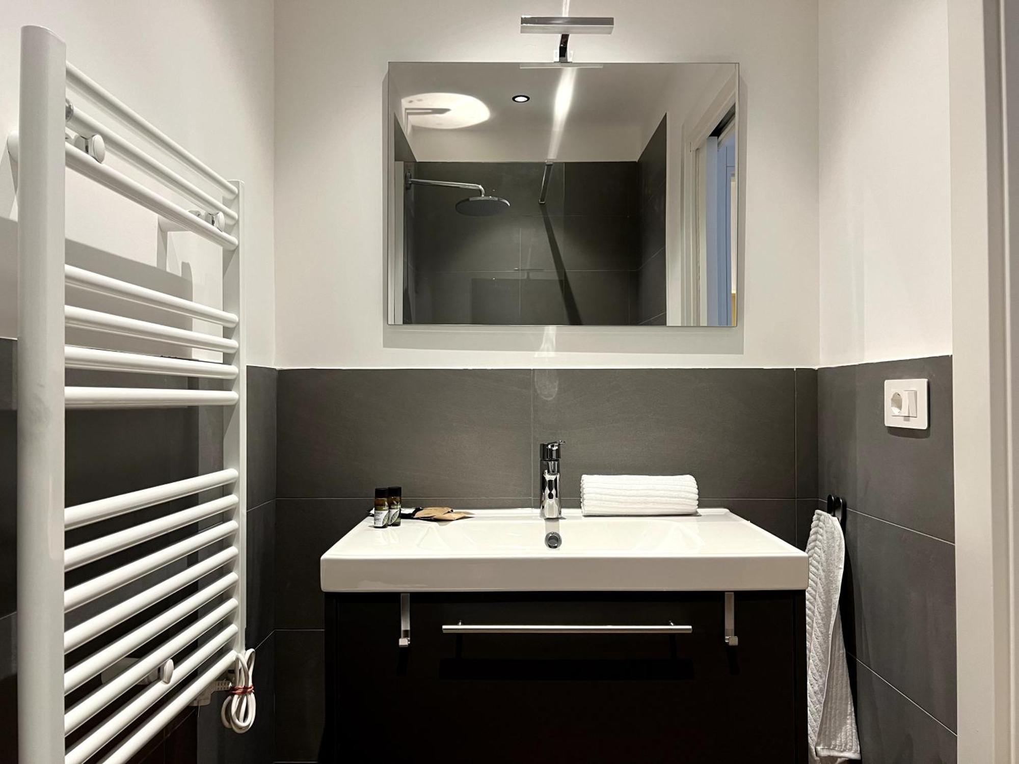 Near Vatican, Irnerio 47 Guest house Rome