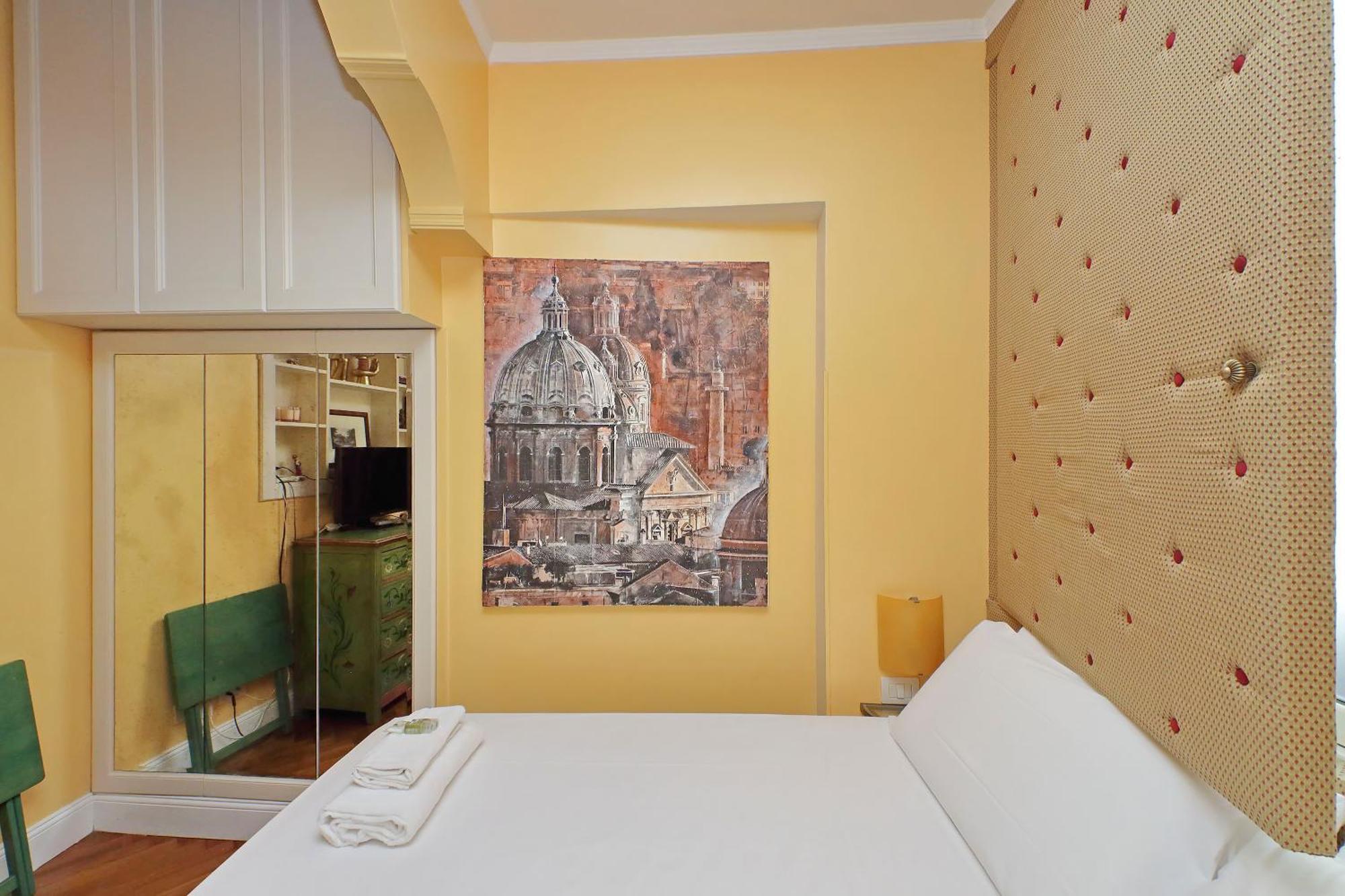 Pantheon Luxury *