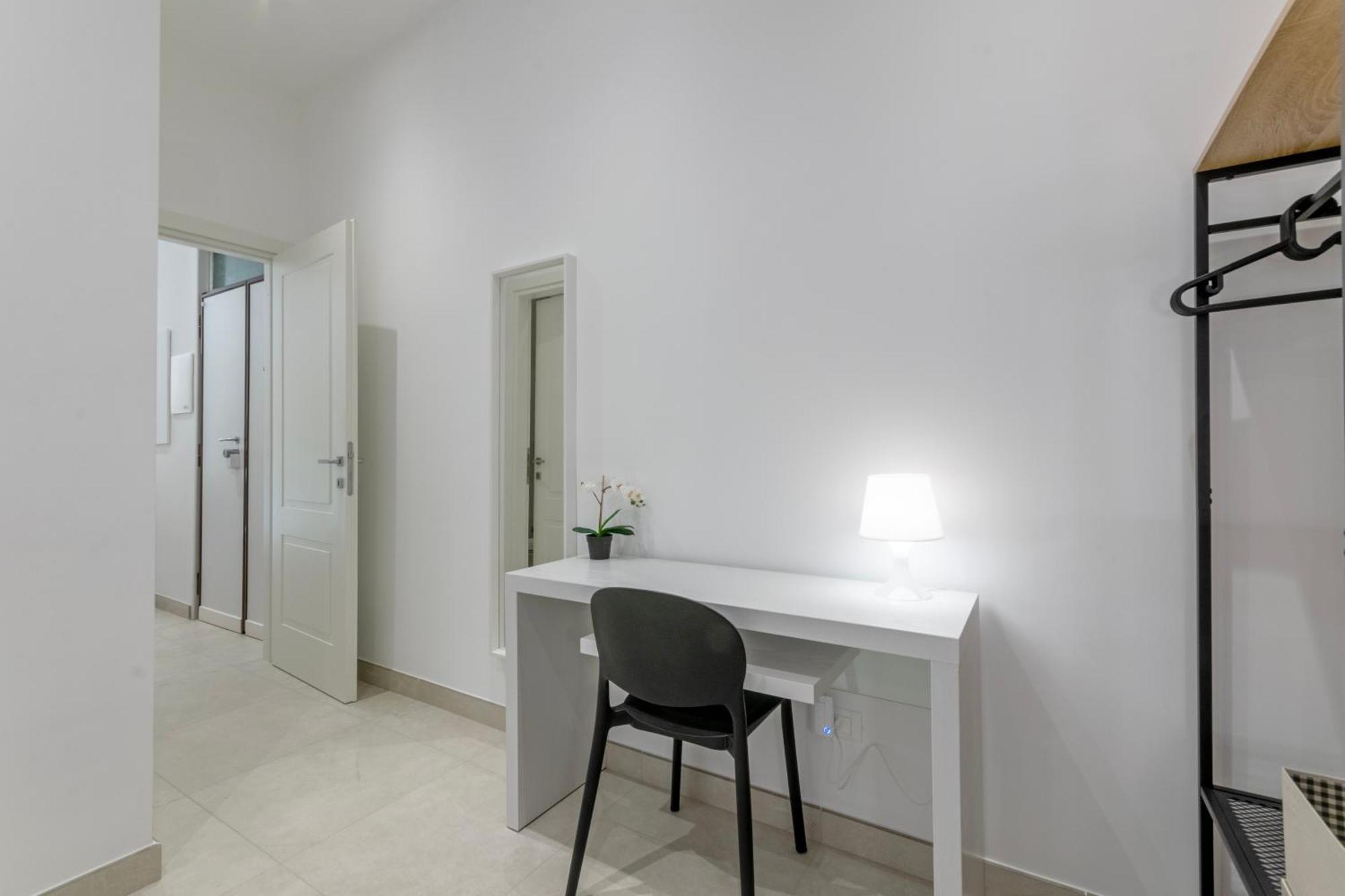 Apartment Near To Colosseum Re-house Rome
