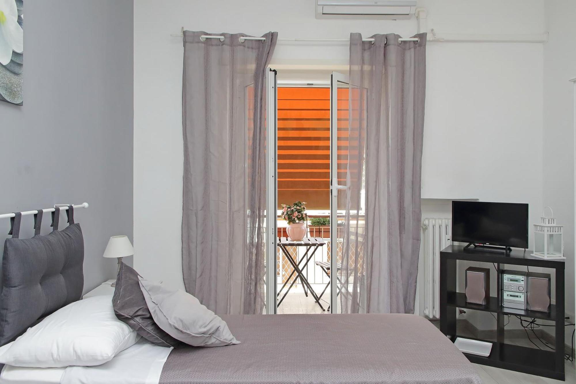 Victoria Apartment *