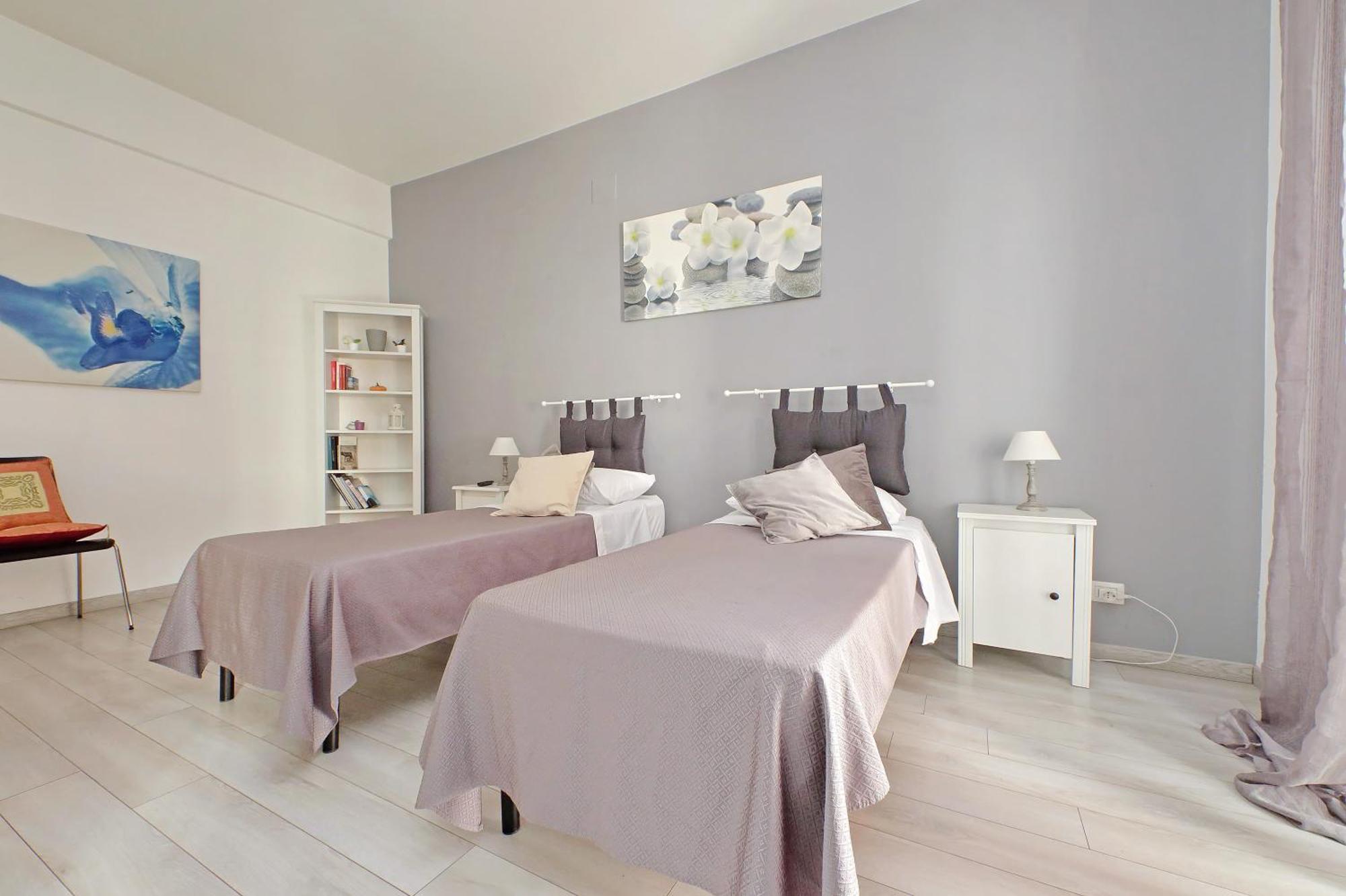 Victoria Apartment