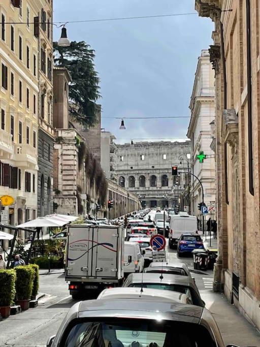 Apartment Bottega Augustea Duplex In Monti Rome