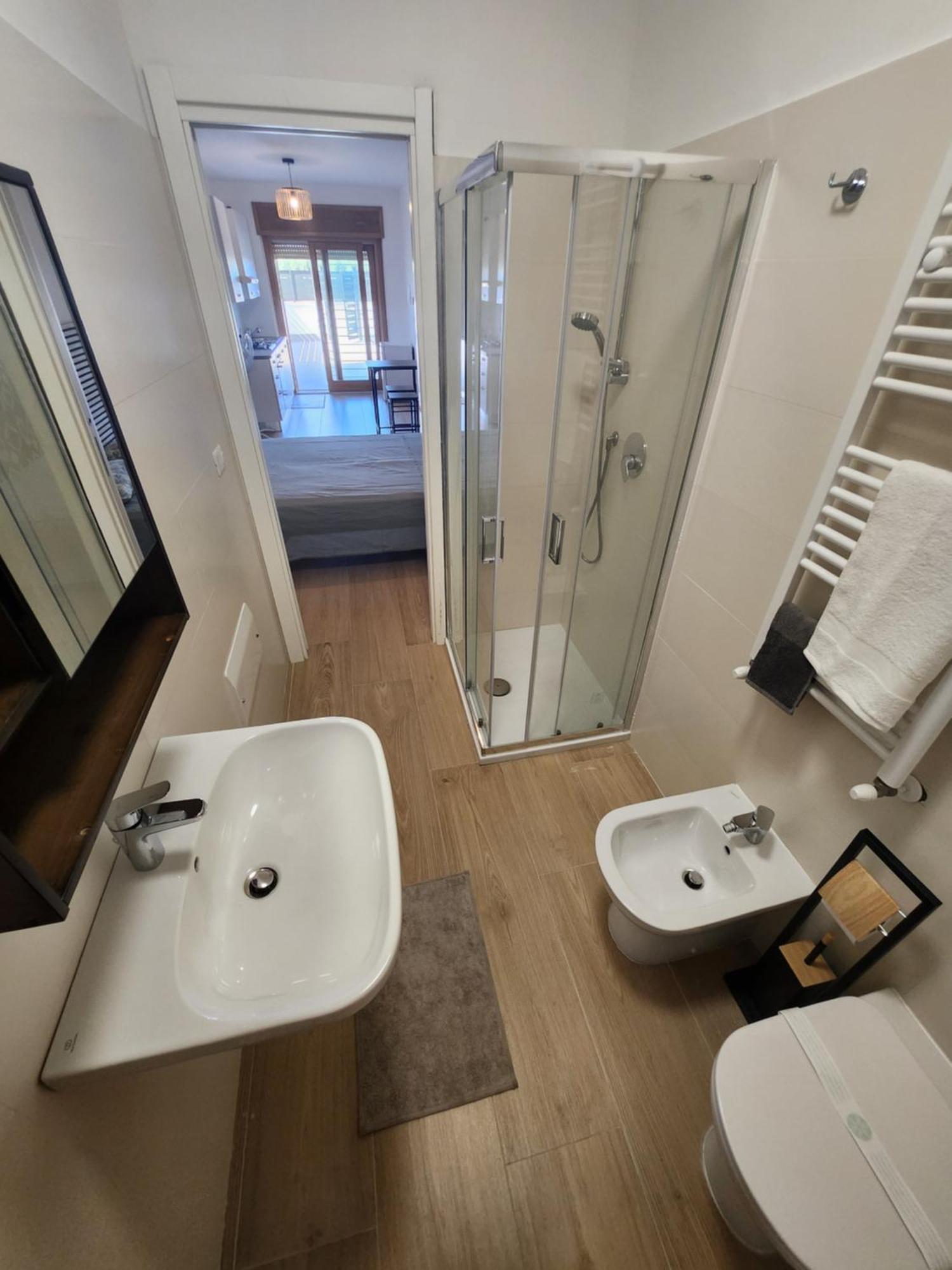 Loft 421 *