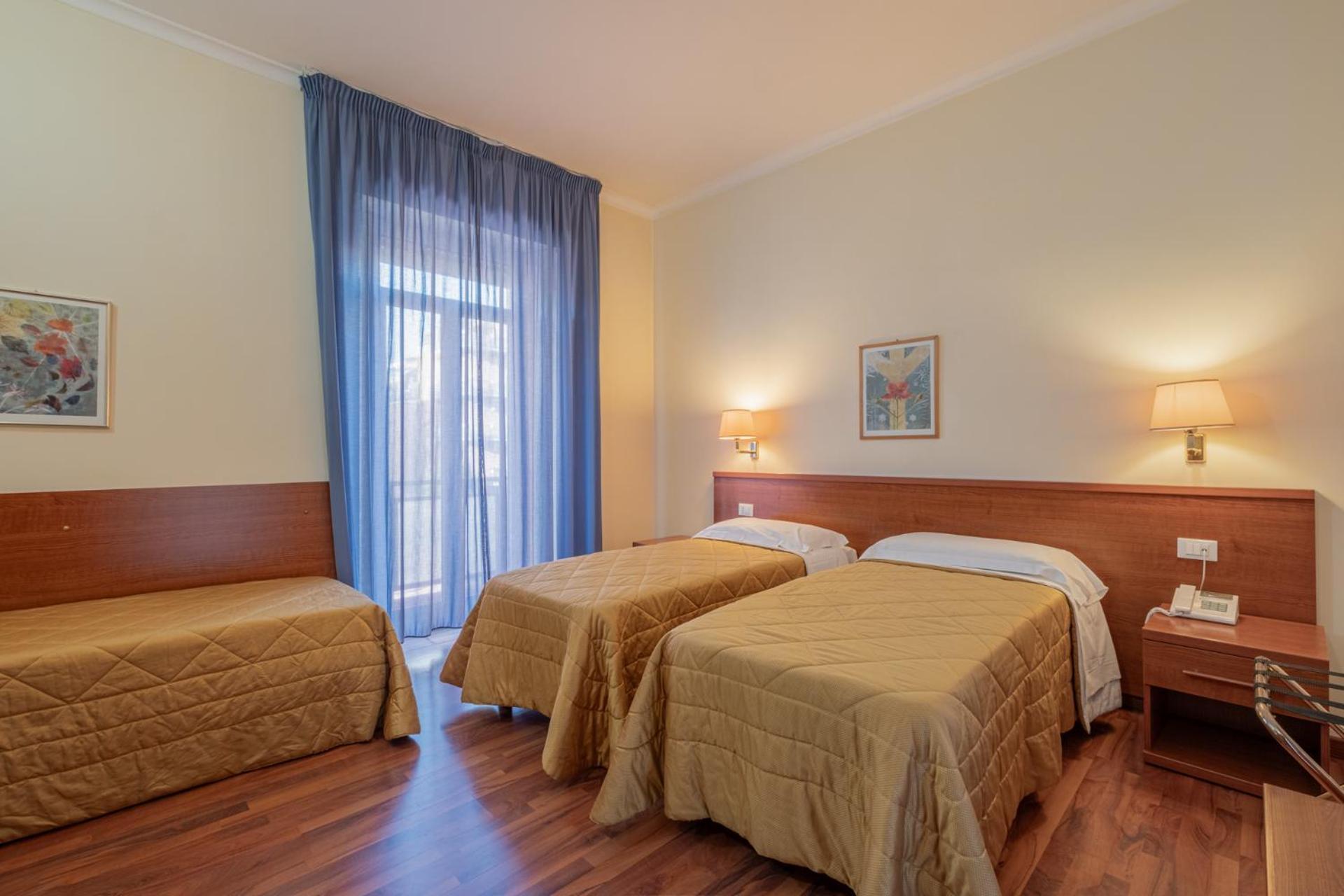 Monte 3* Rome