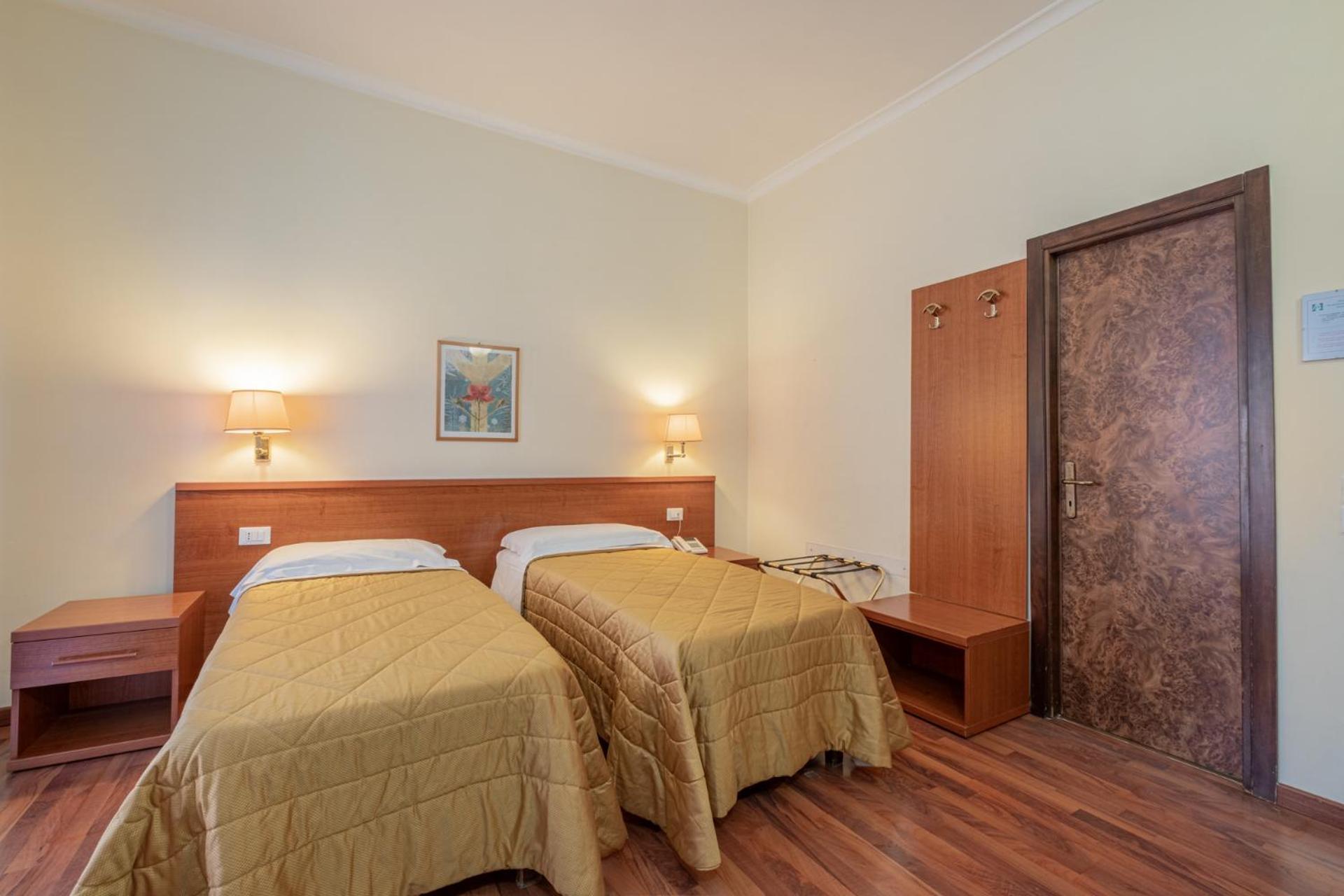 Monte 3* Rome